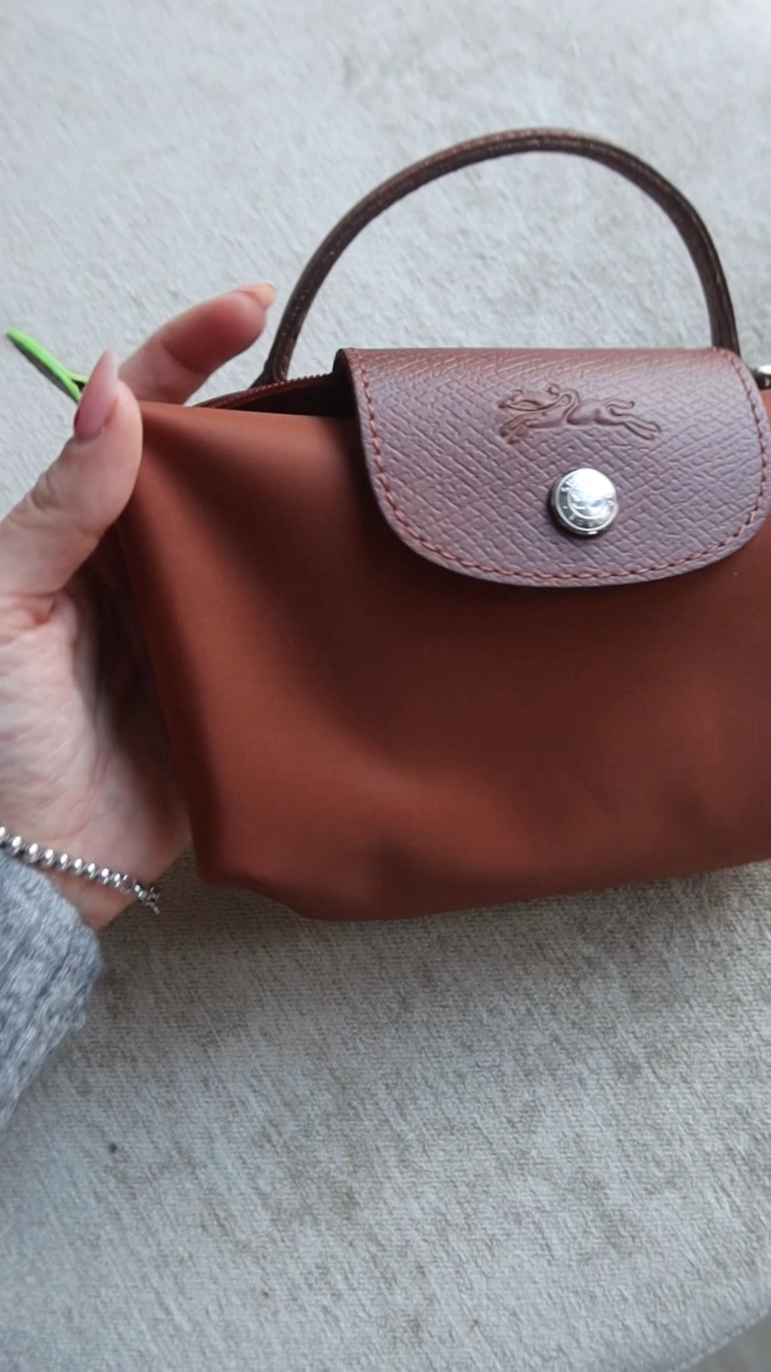 tell me you’ve been influenced by TikTok without telling me you’ve been influenced by TikTok 🙃🤎

Finally got my hands on the cutest and viral bag! Couldn't decide on the colour but am happy with the decision 🥹 🤎

@longchamp

#LTKeurope #LTKMostLoved #LTKVideo