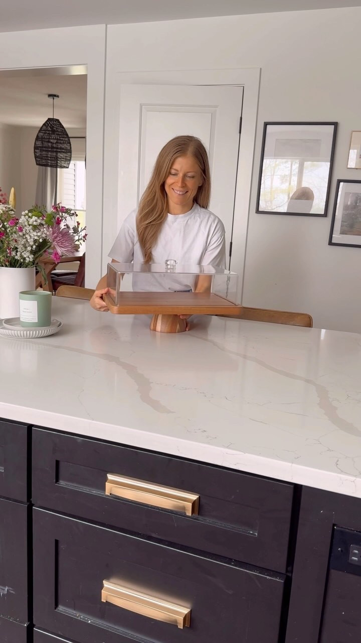 I’m in looooove, I’m obsessed. 
You know I have thing for serving trays + bowls and this beauty stopped me in my tracks ✨

A 2-in-1 Acacia Wood Stand with an acrylic lid that’s perfect for charcuterie, fruit + veggie trays, chips + dip, desserts and so much more!! 

Use the pedestal side OR flip it over and use the bowl for dips - brilliant! 

Grab this for Spring + Summer entertaining ☀️

🩵

#LTKSaleAlert #LTKHome #LTKParties