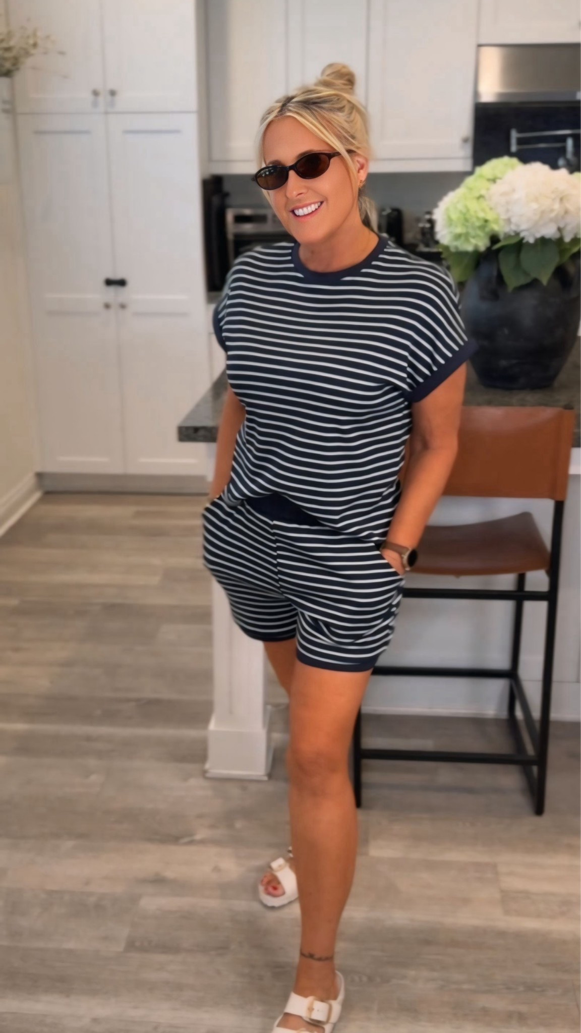 This 2 piece set has everything a woman would look for! It’s Affordable cute and comfortable. I’m wearing my true size medium.