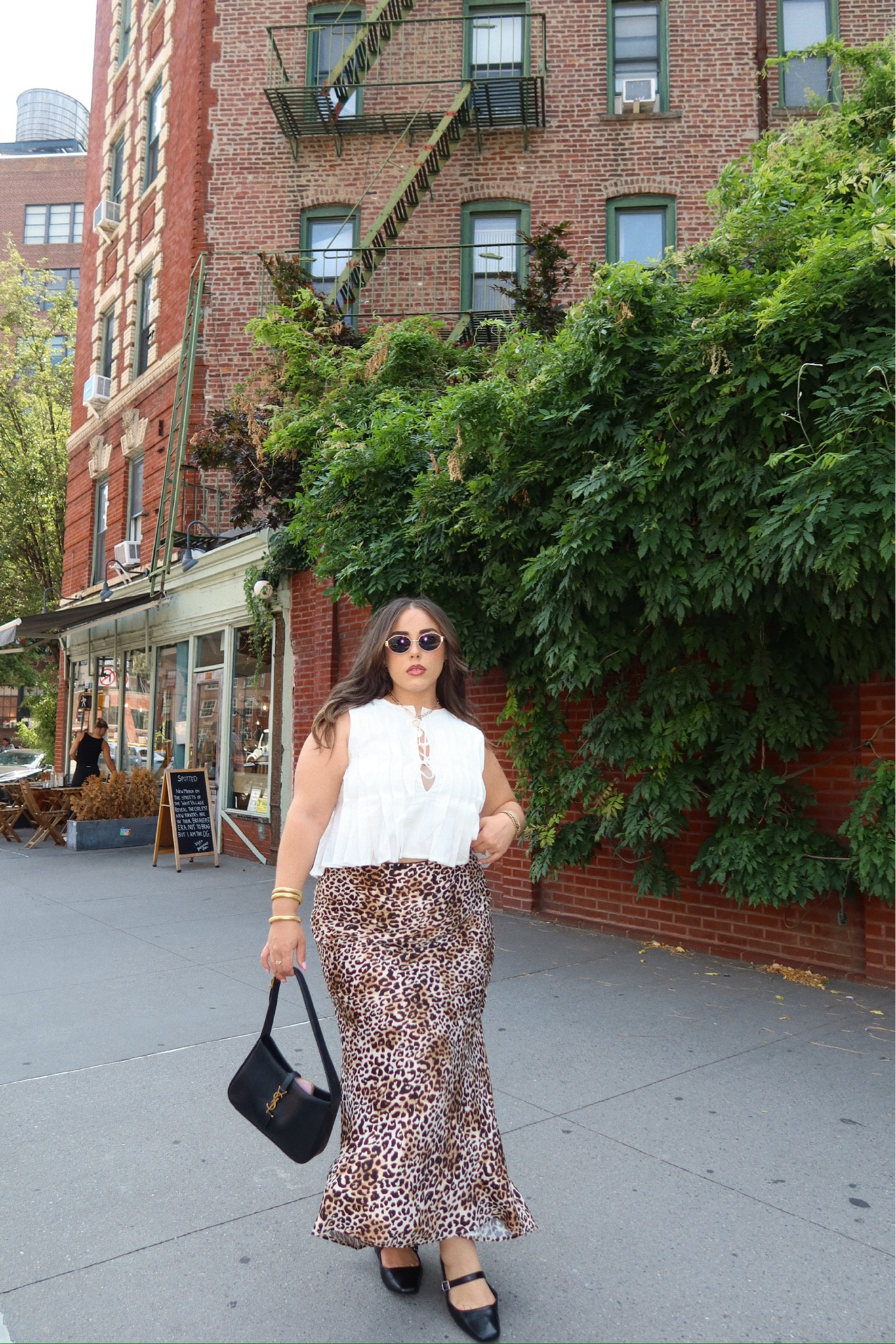 Casual summer daytime lunch outfit idea on a curvy midsize 12/14 & petite 5’2” body ☀️ cheetah print maxi skirt and bow tie linen top paired with wide fit ballet flats

#LTKPlusSize #LTKStyleTip #LTKMidsize
