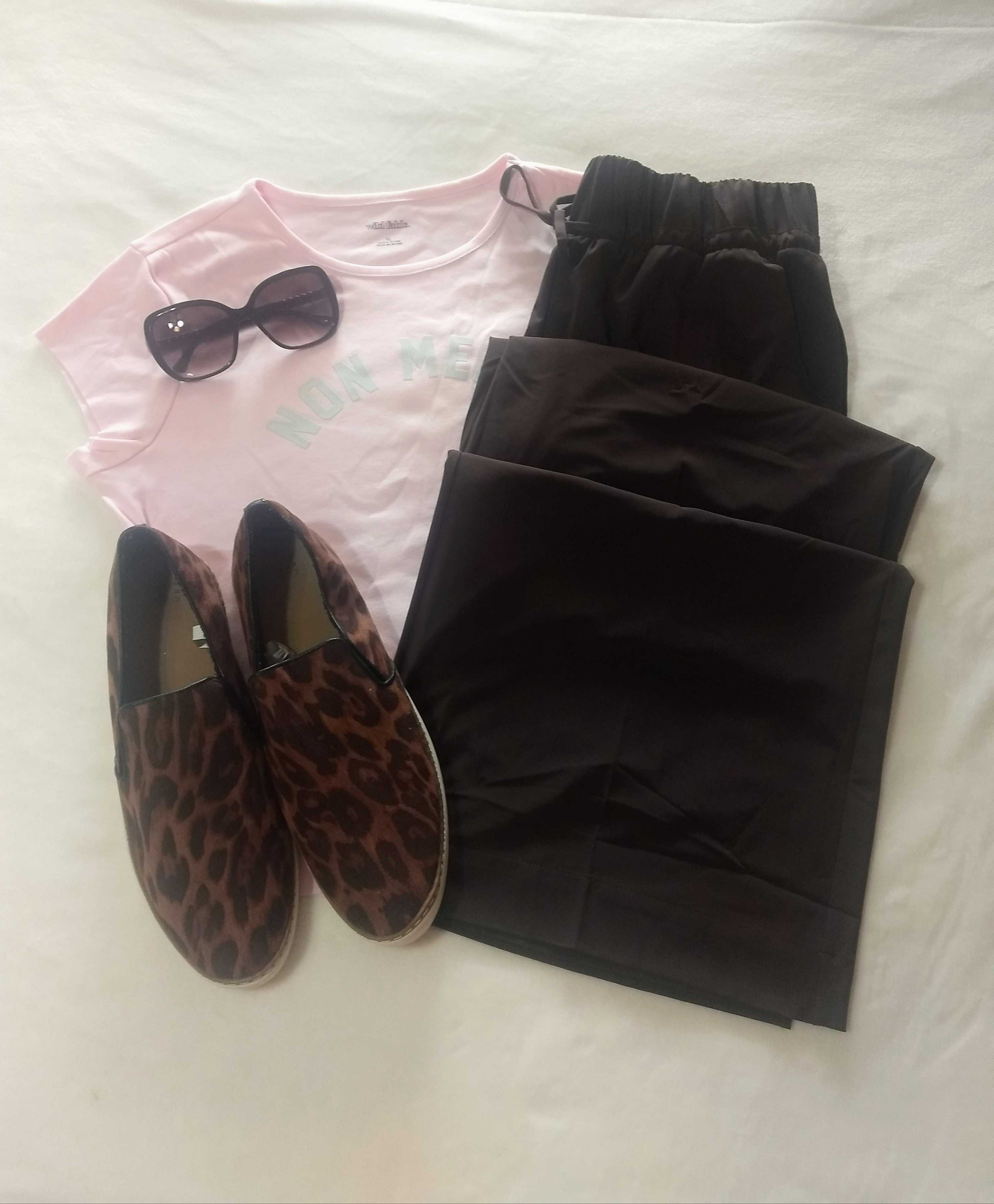 On Sundays, we wear pink...and brown.

#LTKOver40 #LTKSaleAlert #LTKFindsUnder50