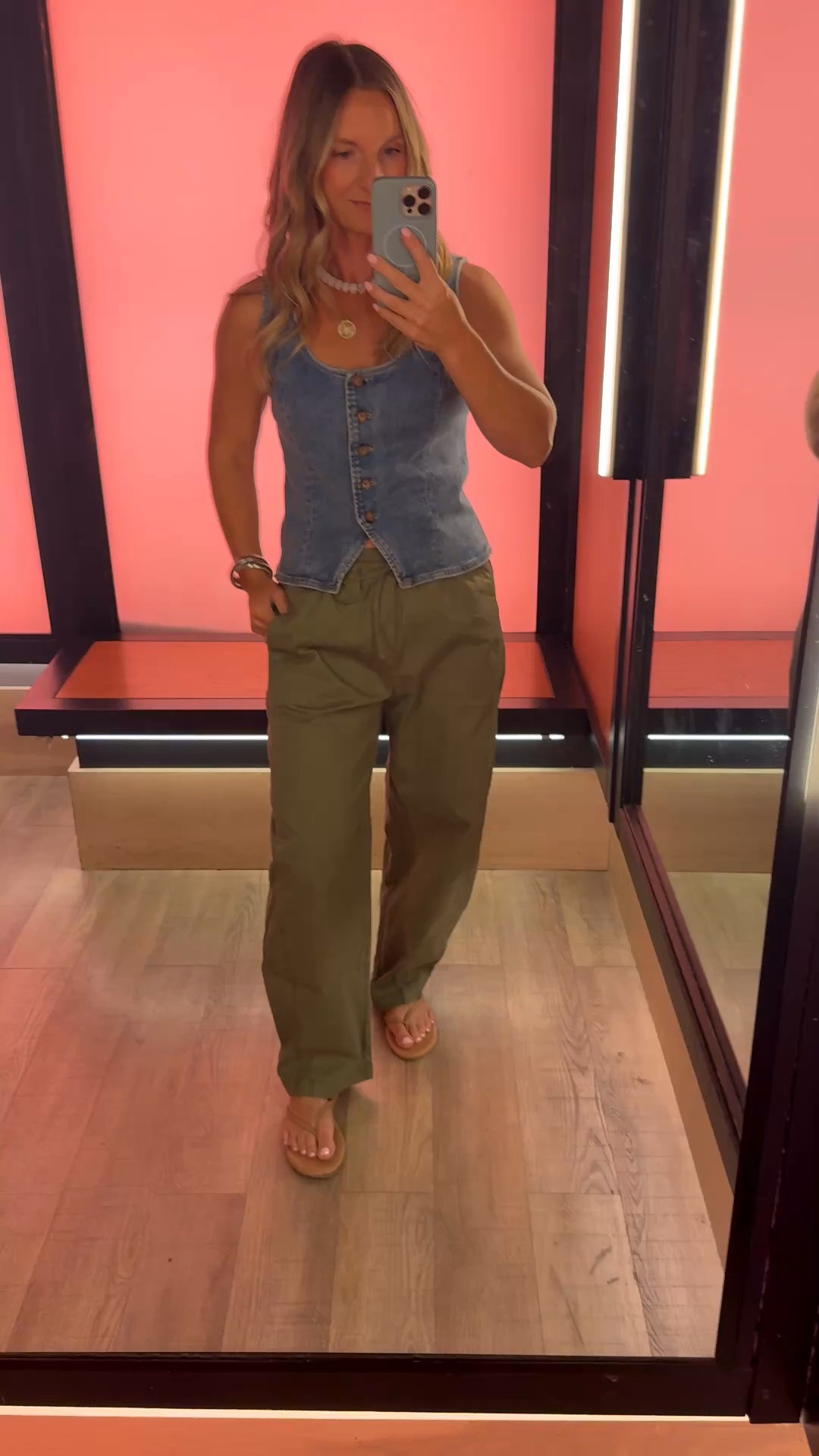 Wearing a small in the top and smalll in the bottoms.

#LTKOver40