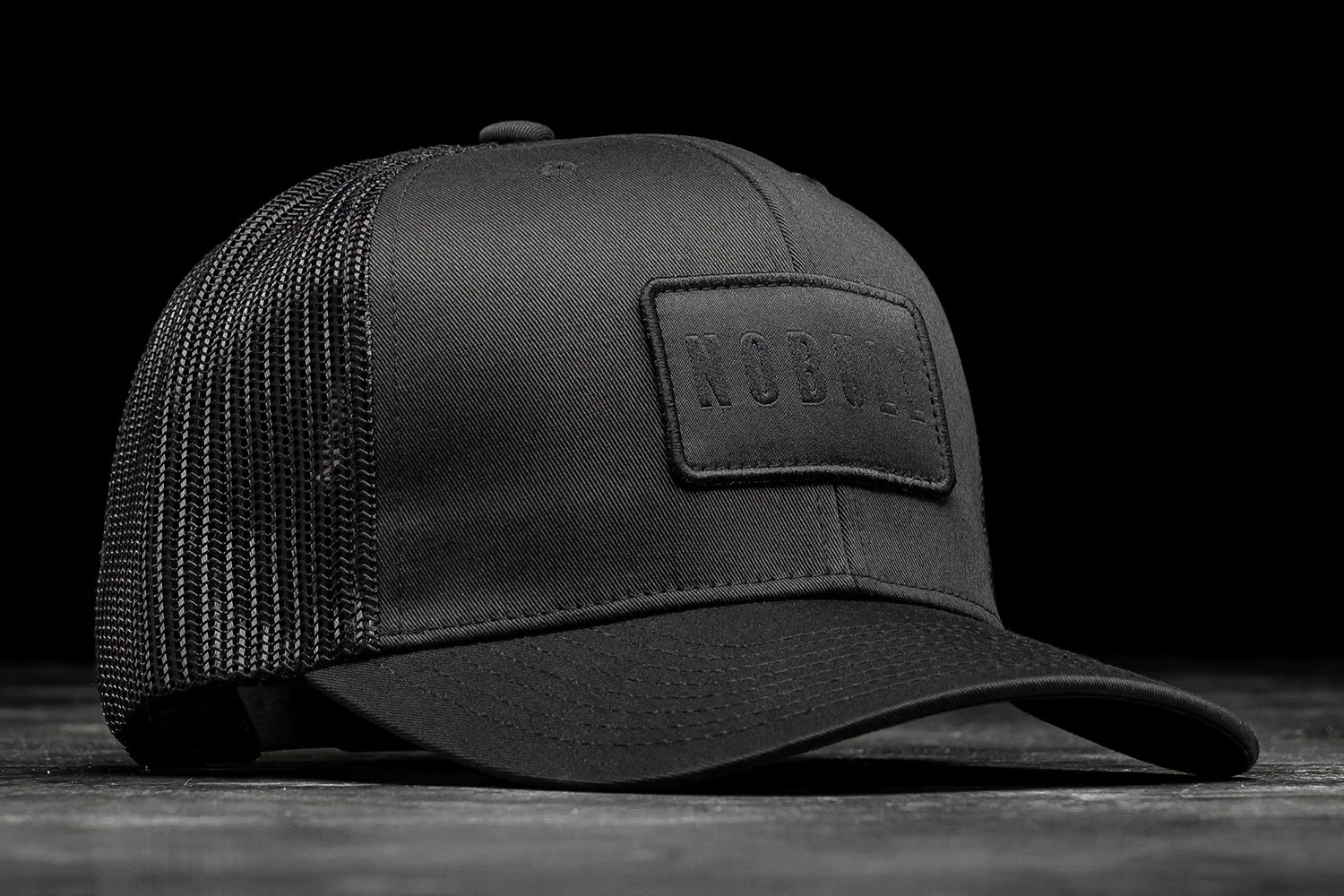 NOBULL CURVED-BRIM TRUCKER | NOBULL