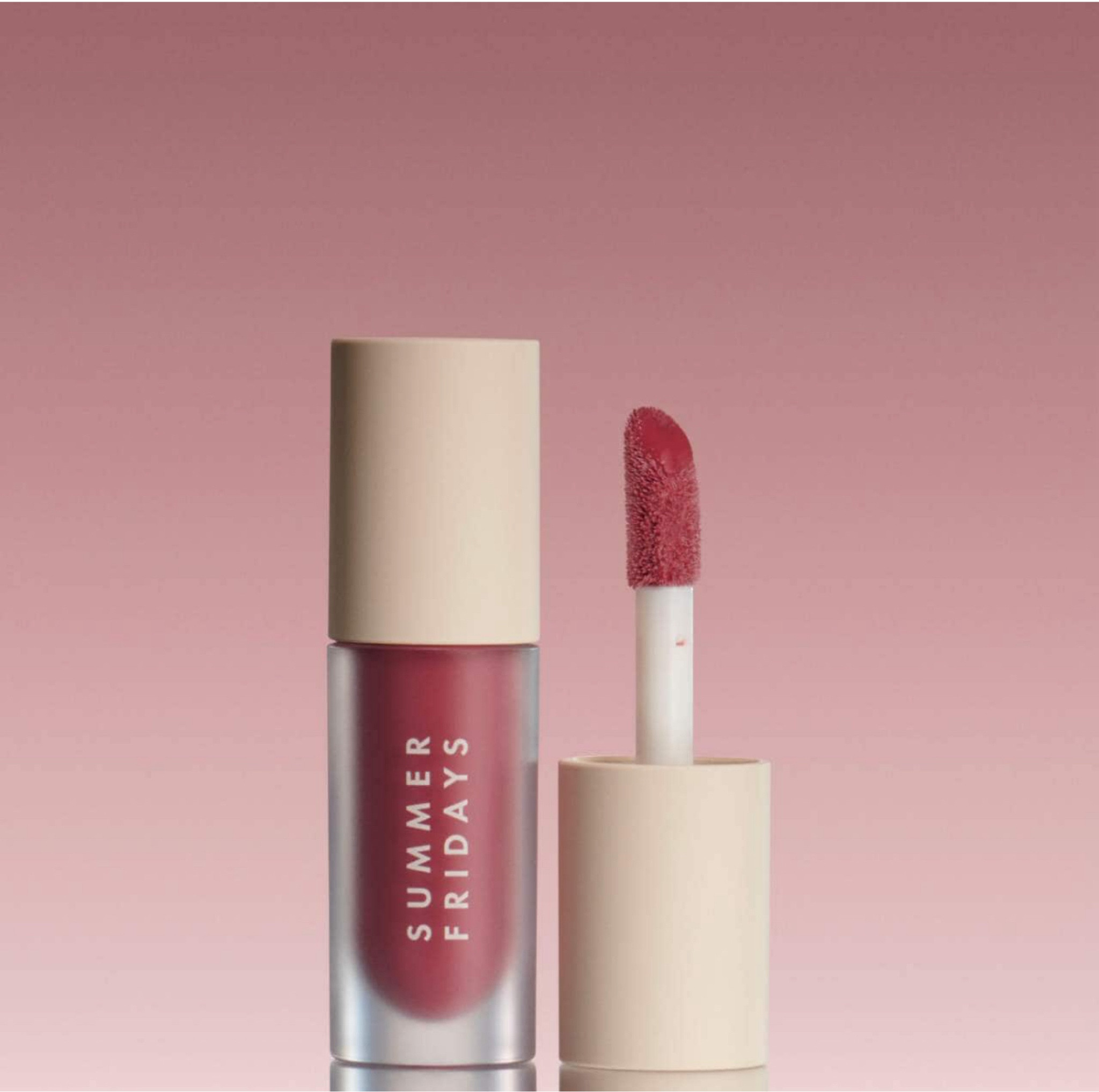 Bought this yesterday in the shade Soft Mauve after returning the SummerFridays Pink Sugar gloss and it was thee best decision! I LOVE THIS LIP OIL! Get it b4 the sale is over! 

#LTKbeauty #LTKsalealert #LTKxSephora