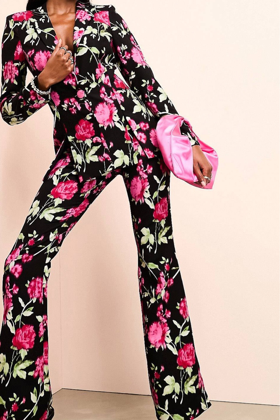 Floral Jumpsuit

#LTKSeasonal #LTKfindsunder100 #LTKsalealert