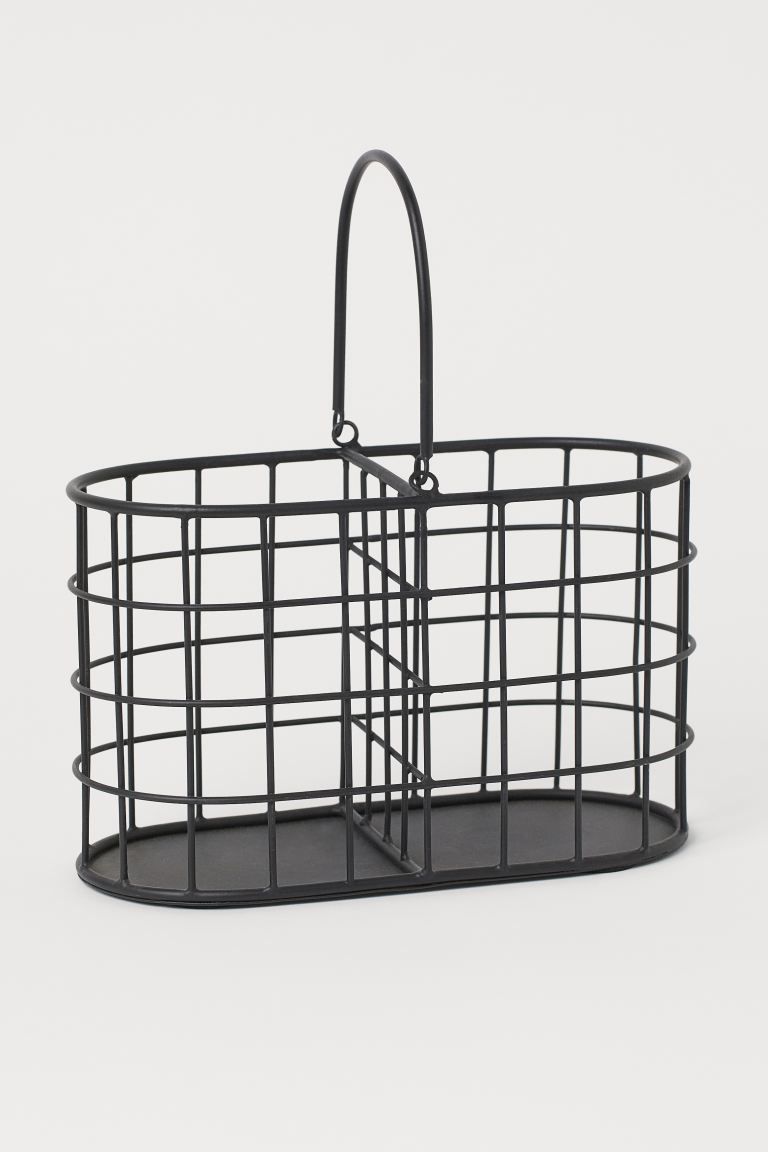 Cutlery basket in painted metal with a handle. Height 5 in. Width approx. 3 3/4 in. Length approx... | H&M (US)