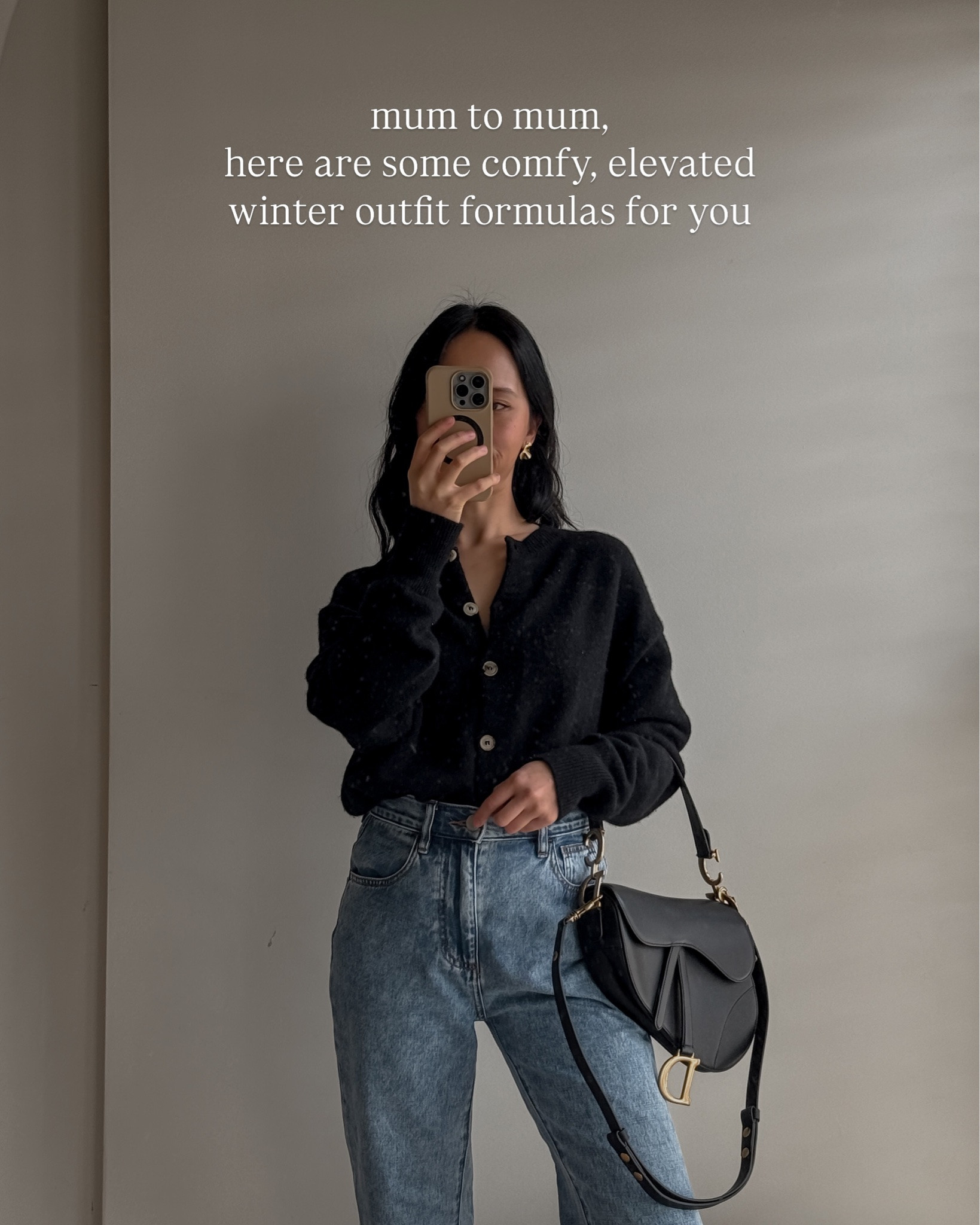 Some easy winter formulas for those who want to dress comfortably but still look chic. I’m 155cm, so these are outfits that work with my petite proportions well. I particularly lean towards cropped length items and high waisted pants as they help elongate my figure 🤍 as a second time mum still going through finding clothing that fits my body shape, I definitely prefer wearing elasticated pants more these days! 
.
.
.
.
.
.
#petitefashionblogger #mumfashion #melbournefashionblogger #winterfashiontrends #winteroutfitideas