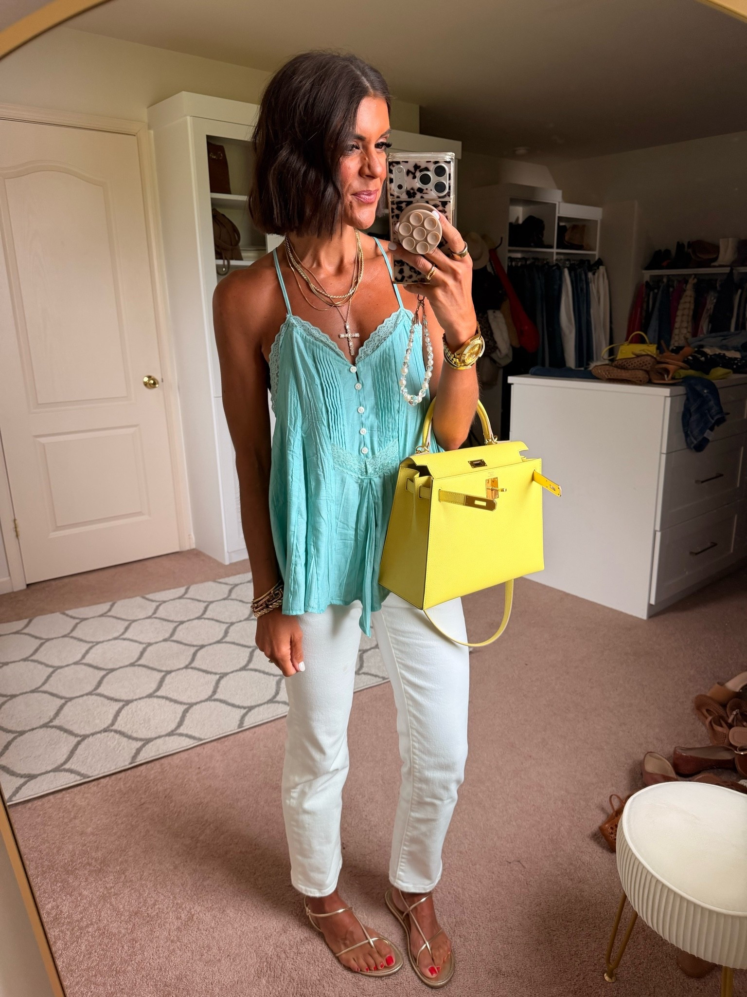Size small in top sized up one in Levi jeans

#LTKdayinmylife #LTKgrwm #LTKootd