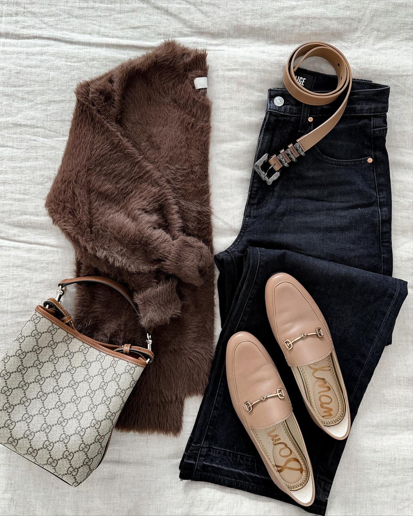 Chic women’s fashion designer bag brown shoes elevated mom jeans mom life classy style Annabrstyle 

#LTKSeasonal #LTKootd #LTKmomlife