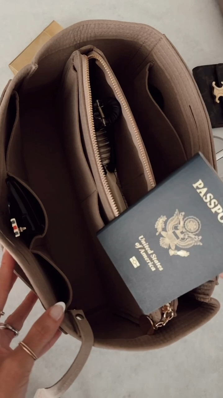 This is the size LARGE insert and perfect to keep my tote bags organized! I love that I can just swap my bags out easily as well StylinByAylin, Aylin

#LTKItBag #LTKTravel #LTKStyleTip