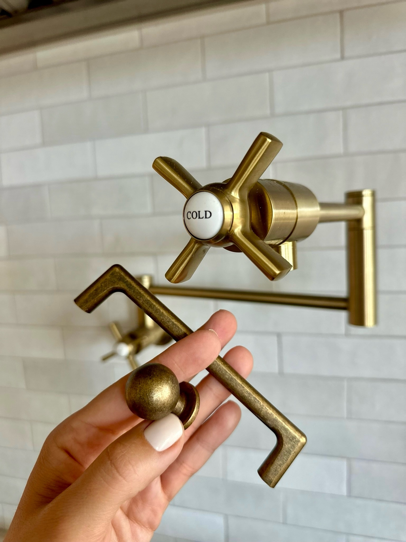 I get a lot of questions about my kitchen finishes, especially the pot filler and cabinet hardware. I chose antique brass hardware for warmth and character, and paired it with brushed brass plumbing for a slightly softer contrast. The tones are different, but they work together in a way that feels layered and cohesive.

Both finishes are durable for everyday kitchen use and hold up well over time. I’ve linked the exact pot filler and hardware here if you’re comparing antique brass and brushed brass for your own kitchen update.
@Wayfair 
@Amazon 

 #LTKU #LTKHome #LTKSaleAlert