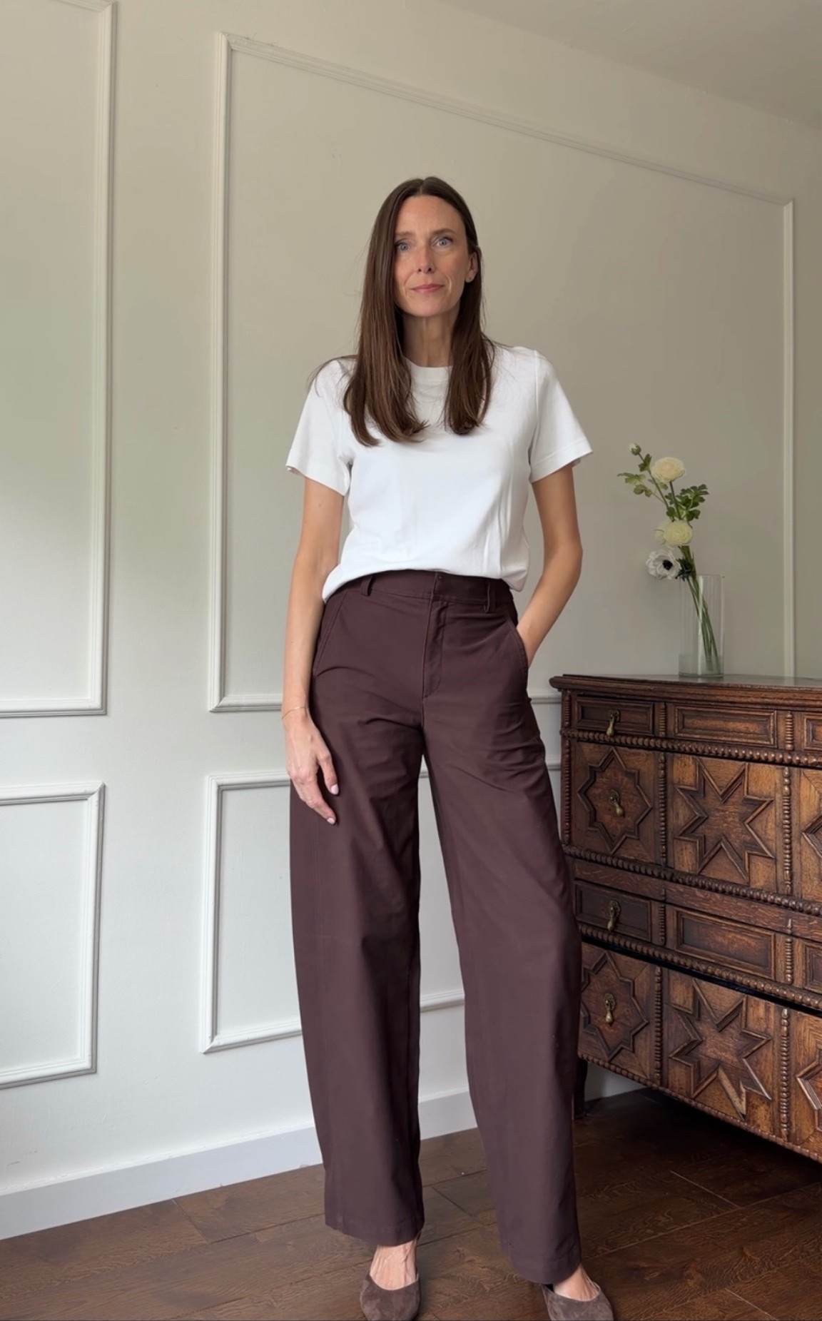 Brown barrel leg trousers, I wear an XS longer length

#LTKuk #LTKautumn #LTKsale