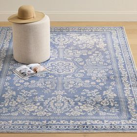 Chloe Washable Rug | Pottery Barn Teen