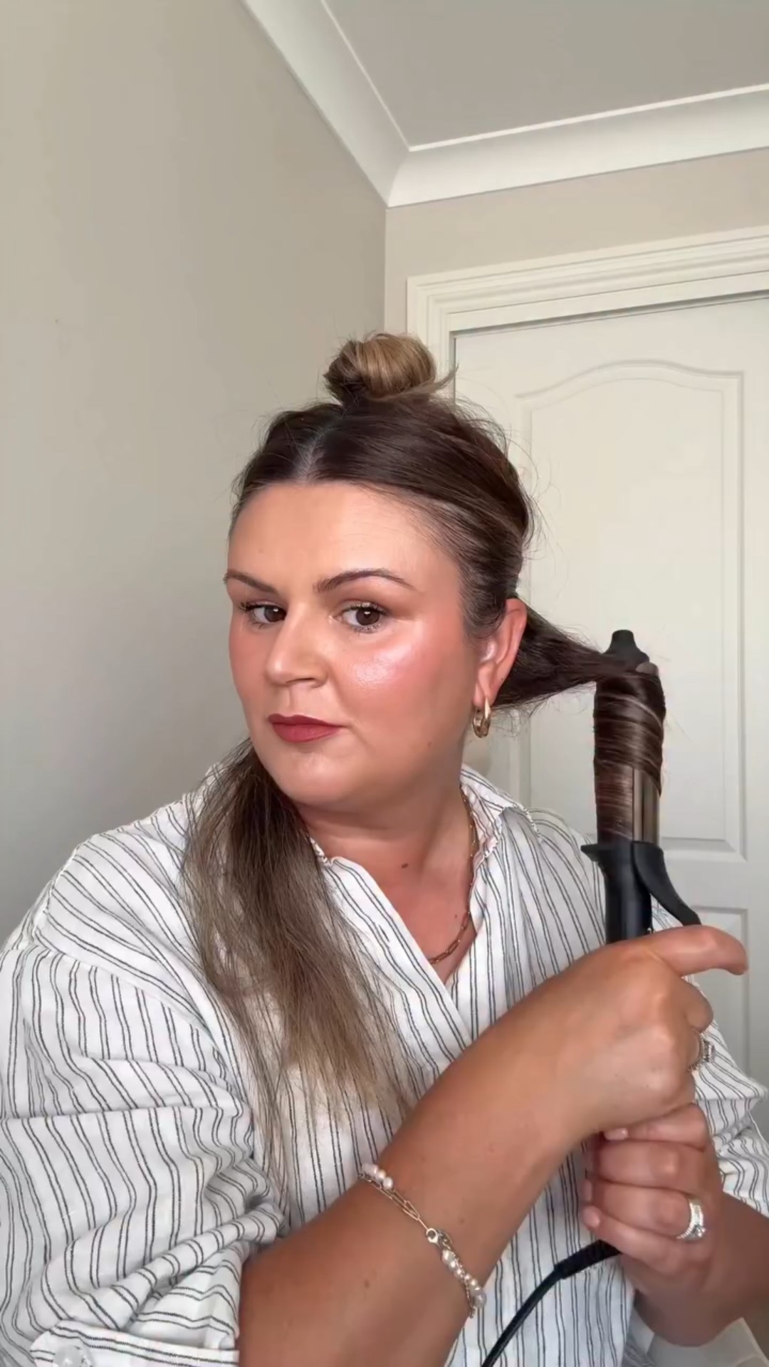 Would you like me to drop the full tutorial 🍒✨

#grwm #hairtutorialvideo #makeuptutorialvideo #laurengoth #ditl