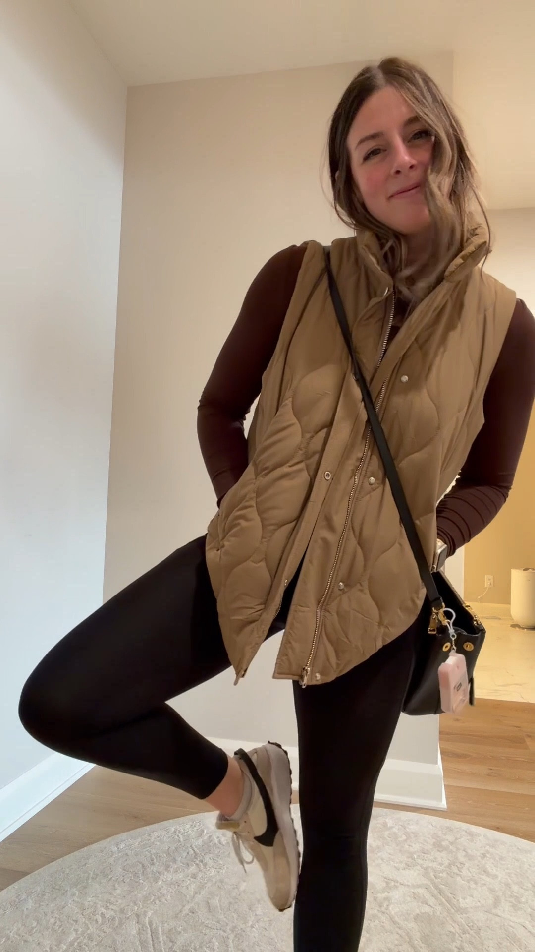 Easy everyday outfit // mixing black and brown outfit inspo 

#LTKstyletip #LTKActive