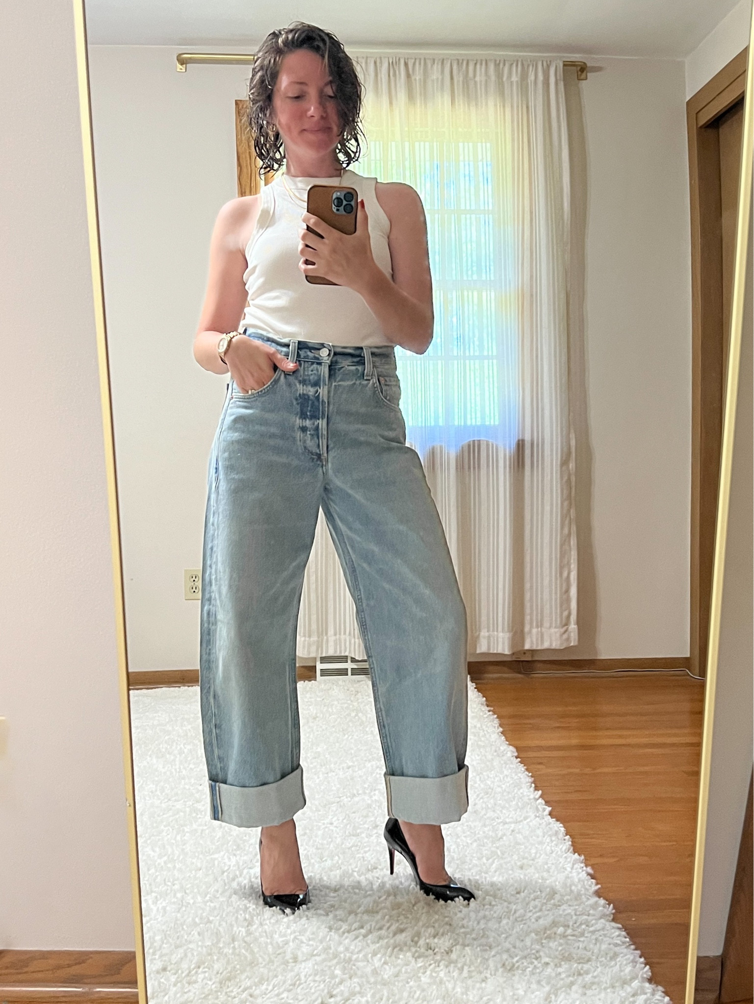 These Citizens of Humanity jeans are literally TOO good not to have!

#LTKdenim 

#LTKxAnthro