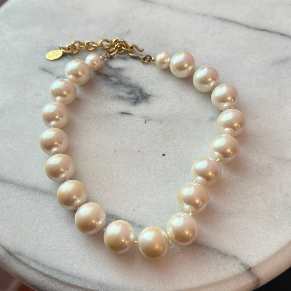 Carolee vintage pearl necklace | Poshmark