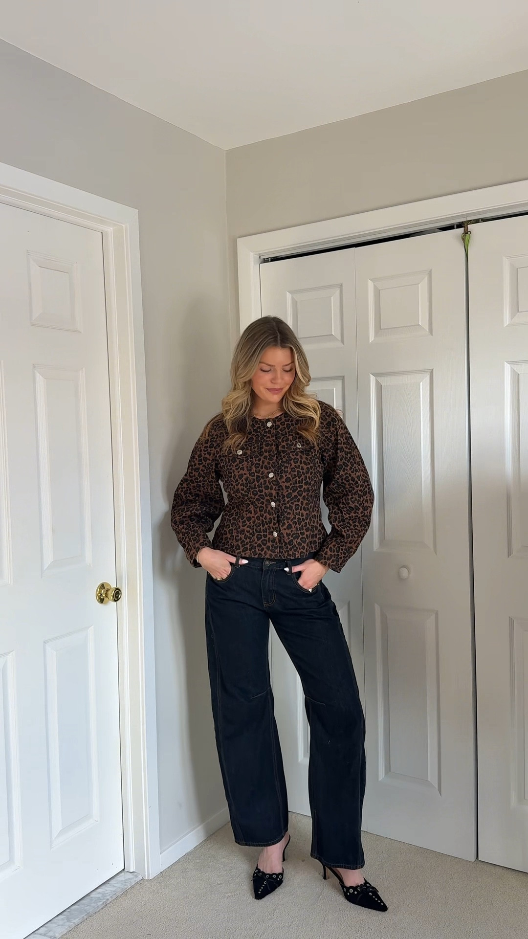 Will be living in these denim tops all spring 🌸  #amazontops #amazonfinds #springfashion #amazonspringfinds #everydayoutfitinspo 