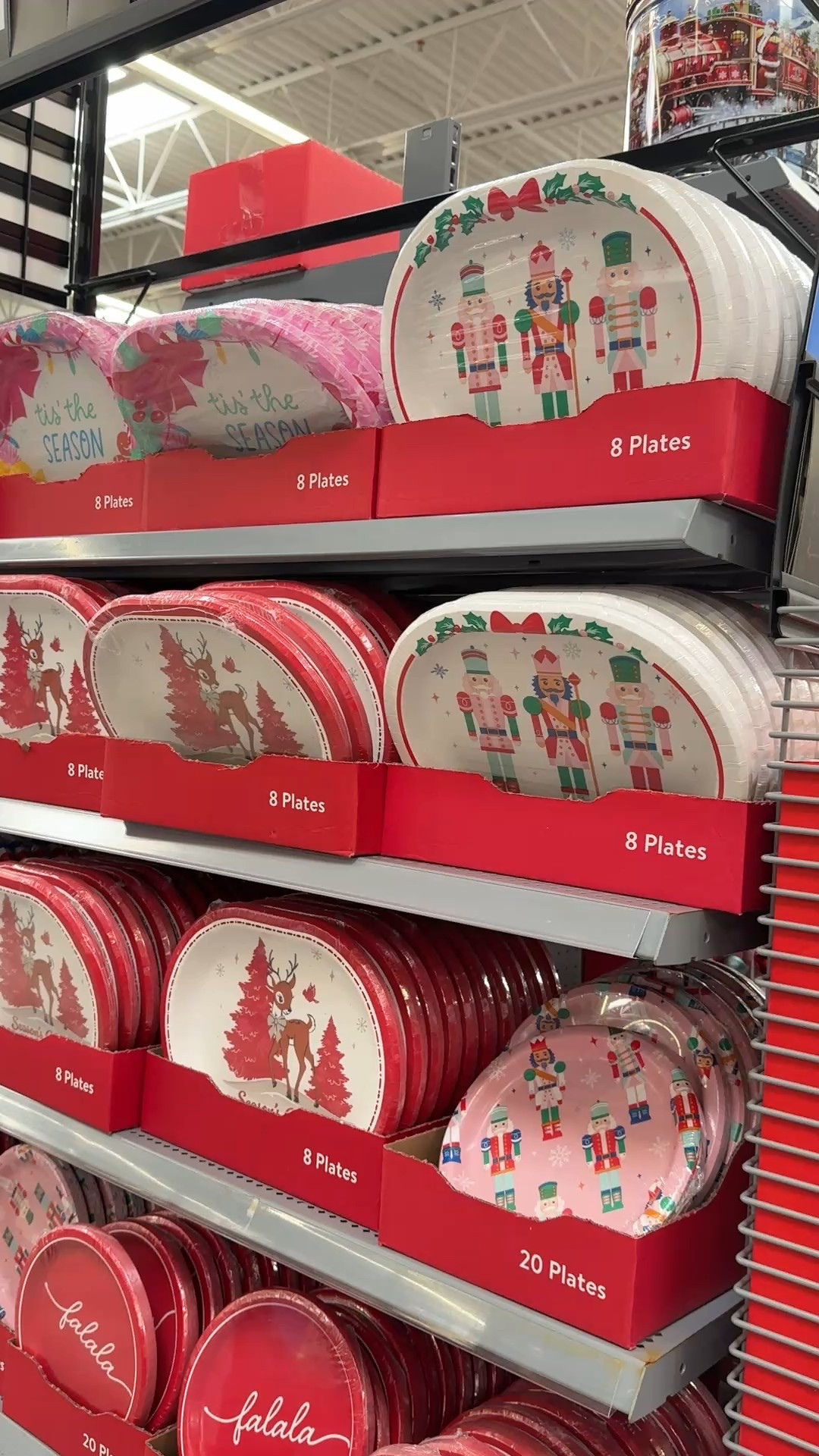 Festive/Decorative Holiday paper plate finds! 

#LTKParties #LTKHoliday #LTKHome