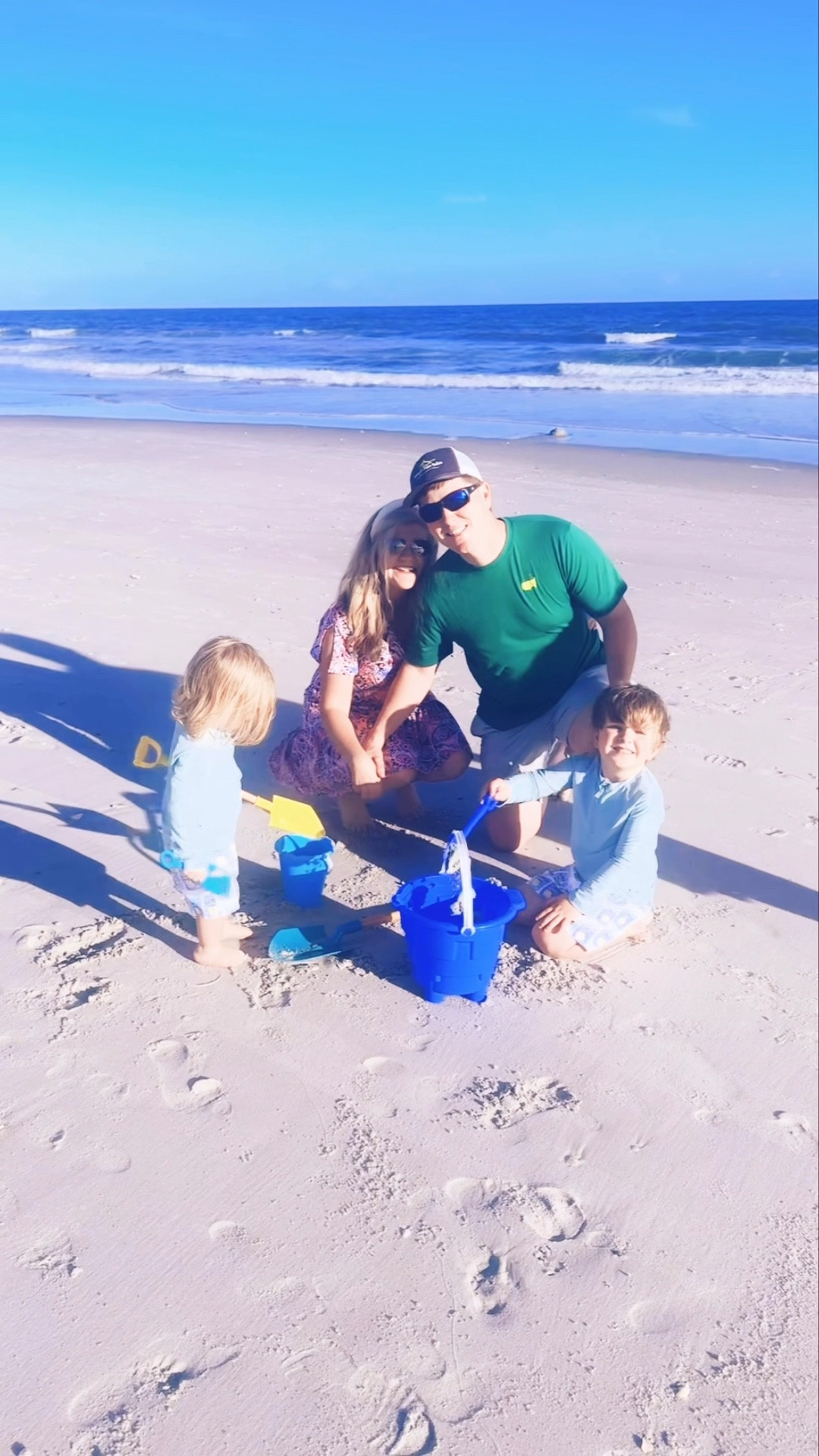 Just the sweetest “Easter Eve” with my parents down here by the coast with our little beach 🏝️ babies 👶🏼 and we’ve just been soaking it all in!! 🌅🌾🐚🌊🐟