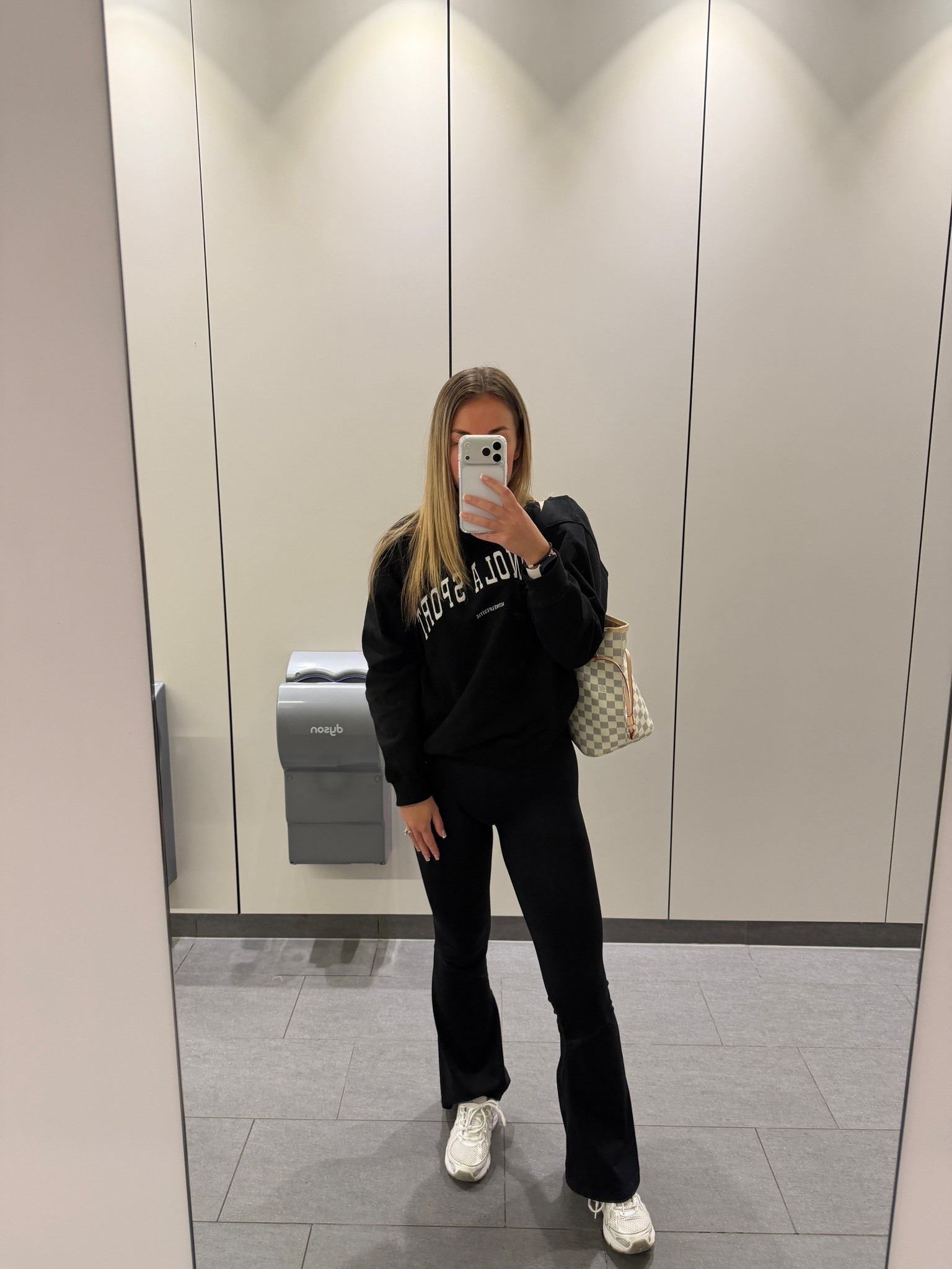 Long haul airport fit✈️ Jumper is not linked, but it is Adanola🤍

#LTKtravel #LTKeurope #LTKuk