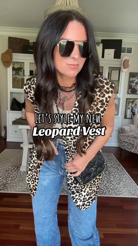 Leopard vest size 8
Use code SHANNON10 on Miranda Frye jewelry 

#LTKSeasonal #LTKfindsunder50 #LTKstyletip