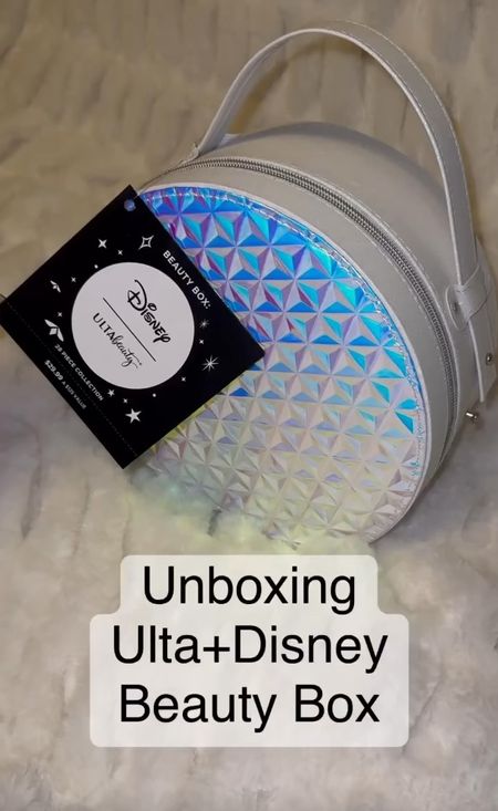 Have you seen the Disney + Ulta beauty box 🏰💛 Seriously adorable! It is 28 pieces, the Epcot themed bag is super cute, the colors are buildable, the products names bring a feeling of nostalgia and I think any Disney lover would enjoy it!

#disneylovers #ultabeautycollection #makeupreel #makeupjunkies #beautytools #makeupidea

#LTKstyletip #LTKbeauty #LTKHoliday
