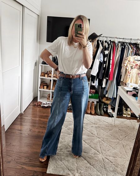 V into these jeans lately and love this comfy t-shirt bodysuit 


#LTKsalealert