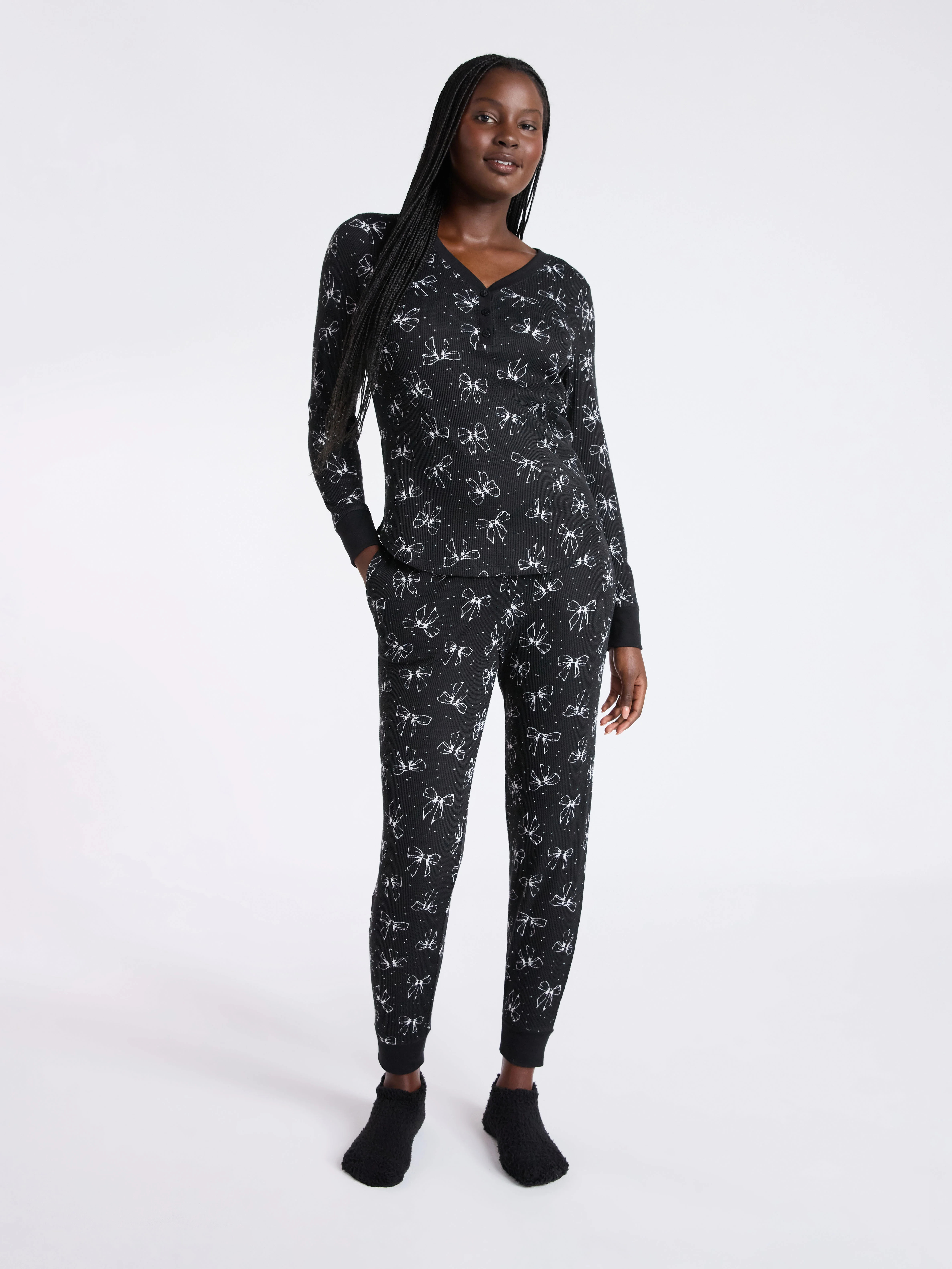 Joyspun Women's Waffle Knit Henley Sleep Top, Joggers and Socks Pajama Set, 3-Piece, Sizes XS-3X | Walmart (US)