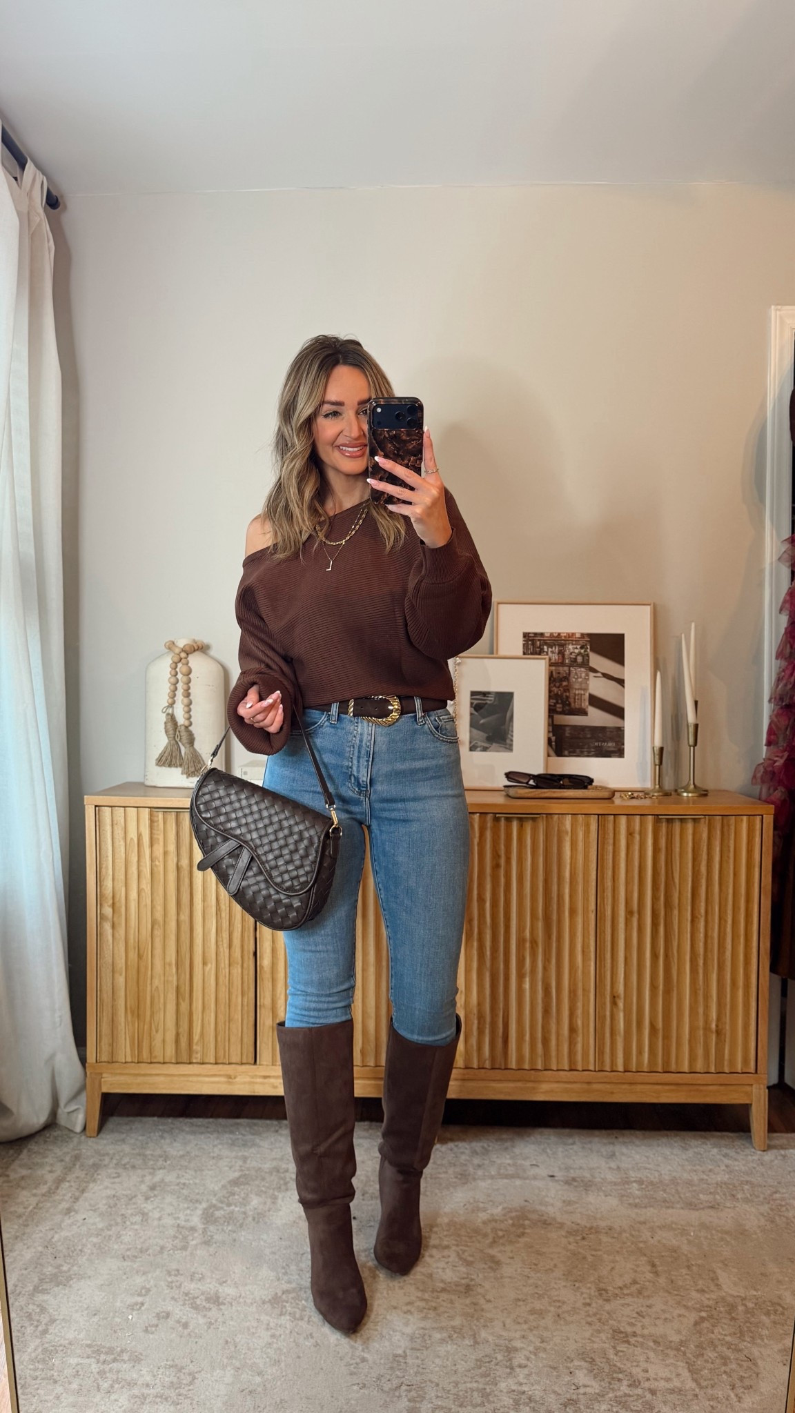 fall outfit! this off the shoulder top is so chic & versatile— i’m in a size M. size 27 curve love denim in the skinny high rise. linking the new modern skinny style. for anything vici use code LEANN30 for 30% off! abercrombie, amazon

#LTKHoliday #LTKCyberWeek #LTKootd