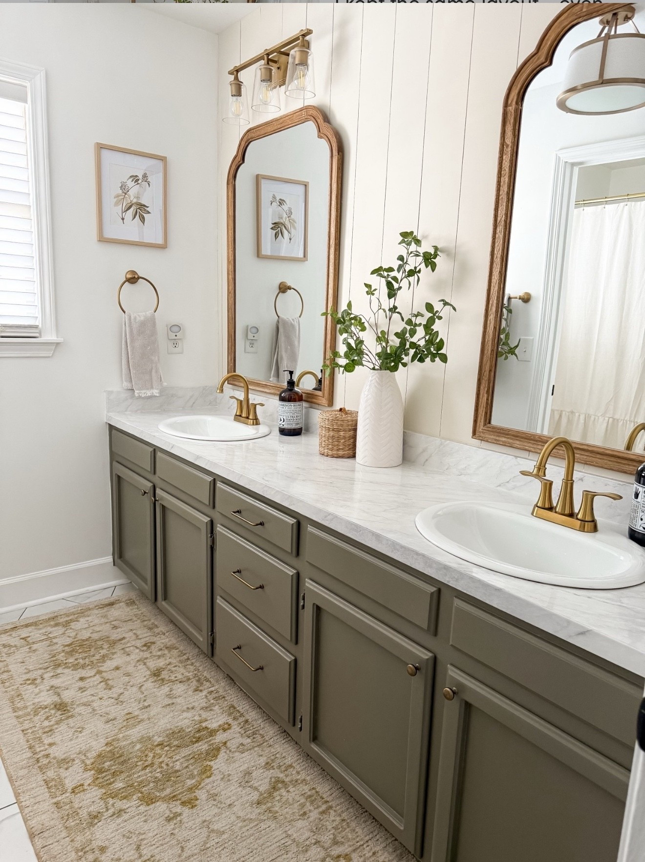 It’s Target 🎯 Circle week and one of my favorite runners is on sale! 

Non skid backing 
Beautiful vintage pattern
Neutral colors
Machine washable!!! 🙌🏼



#LTKStyleTip #LTKSaleAlert #LTKHome