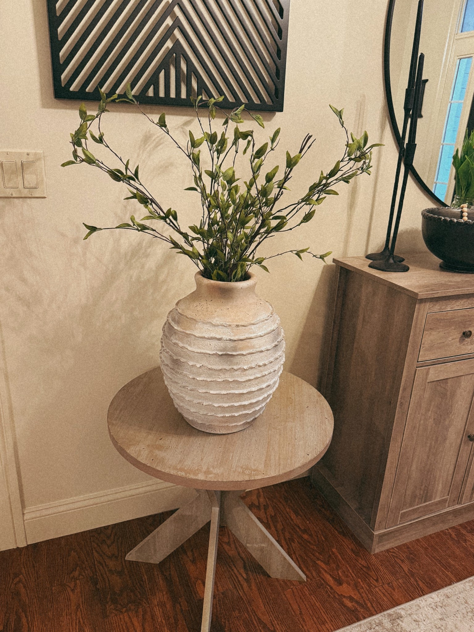 These stems from Wayfair are EVERYTHING. Inexpensive and they do not look fake! 

#LTKSpringSale #LTKHome #LTKFindsUnder50