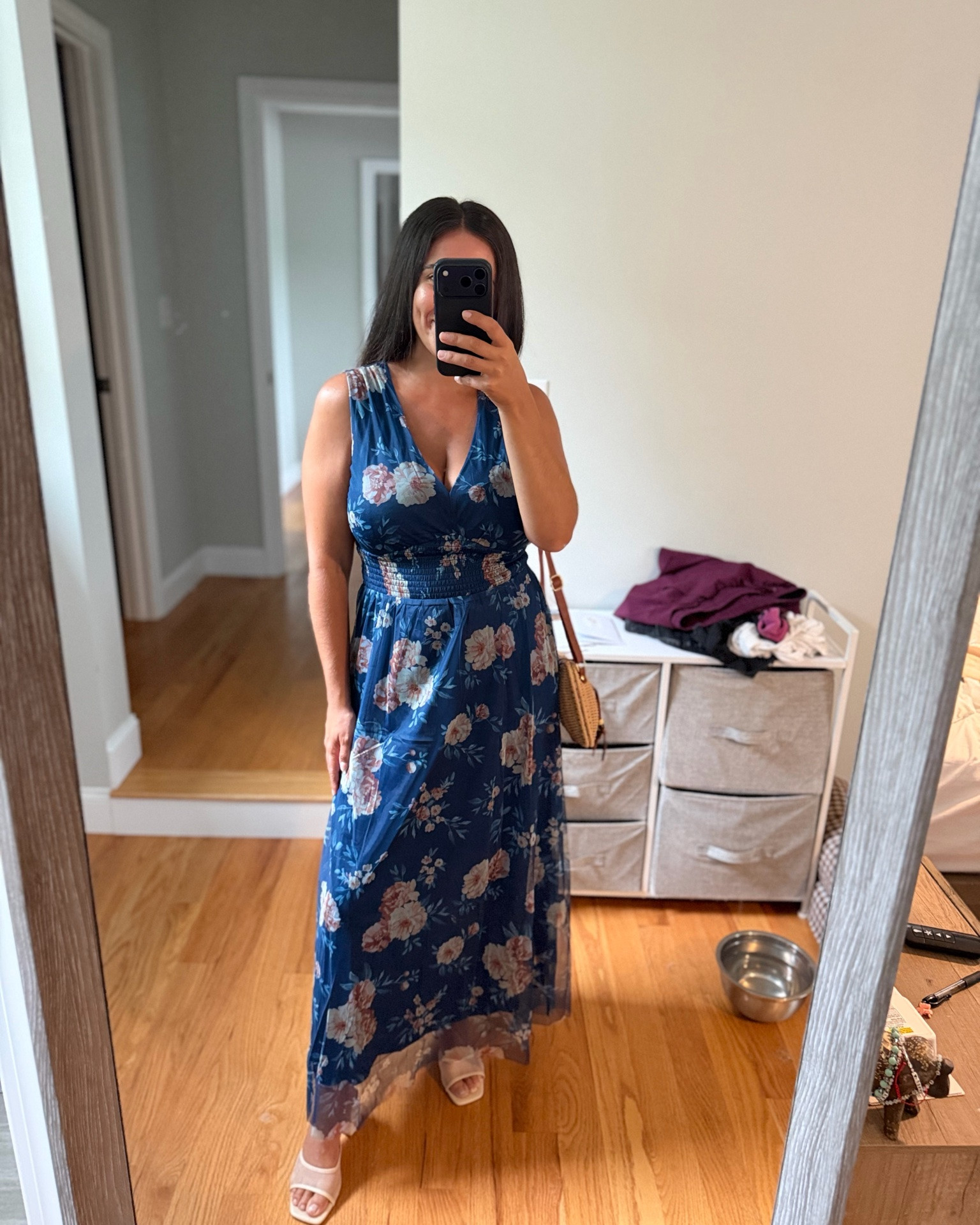 Blue floral v neck maxi summer dress - guest of wedding dress 

#dress #summer #summerdress #guestofwedding #wedding #summerfashion #bluedress #floraldress #maxidress #bluefloral #floral #blue #summerstyle #womens #womensfashion #amazon #amazonfashion #amazonfind #ltkfind #ltk #ootd #vacation #summerwedding

#LTKootd #LTKWedding #LTKgrwm