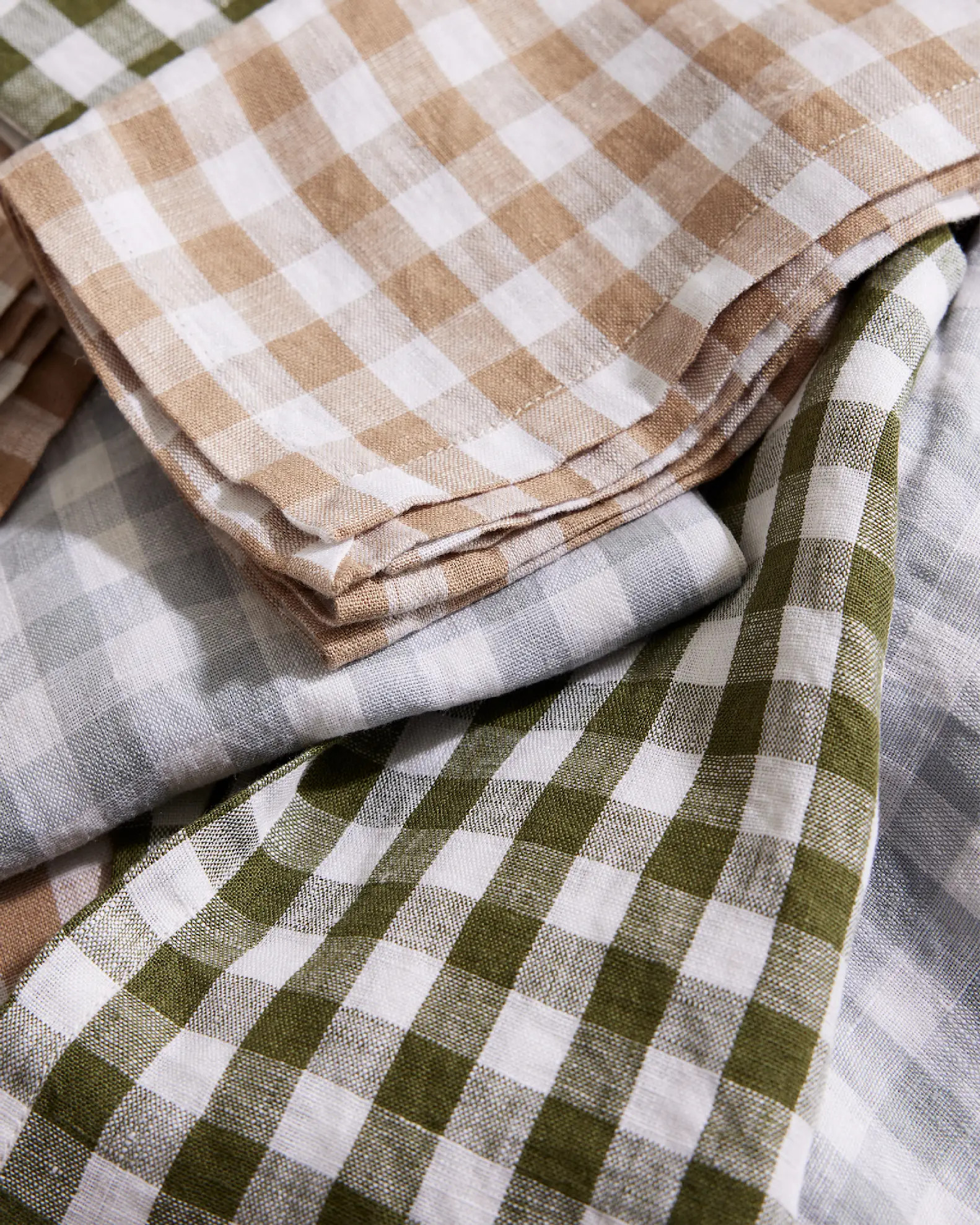 European Linen Gingham Napkins (Set of 4) in Olive | Quince