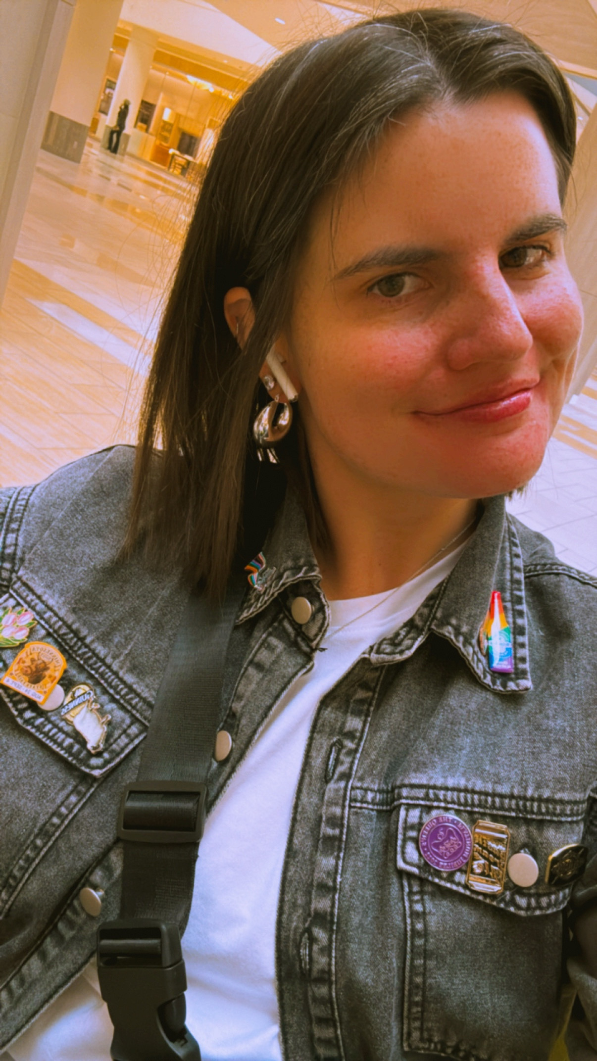 Martini nails & martini tee🍸
Tee: size small comfortable nontight top
Jean Jacket: color black & size mediumm

#LTKFindsUnder50