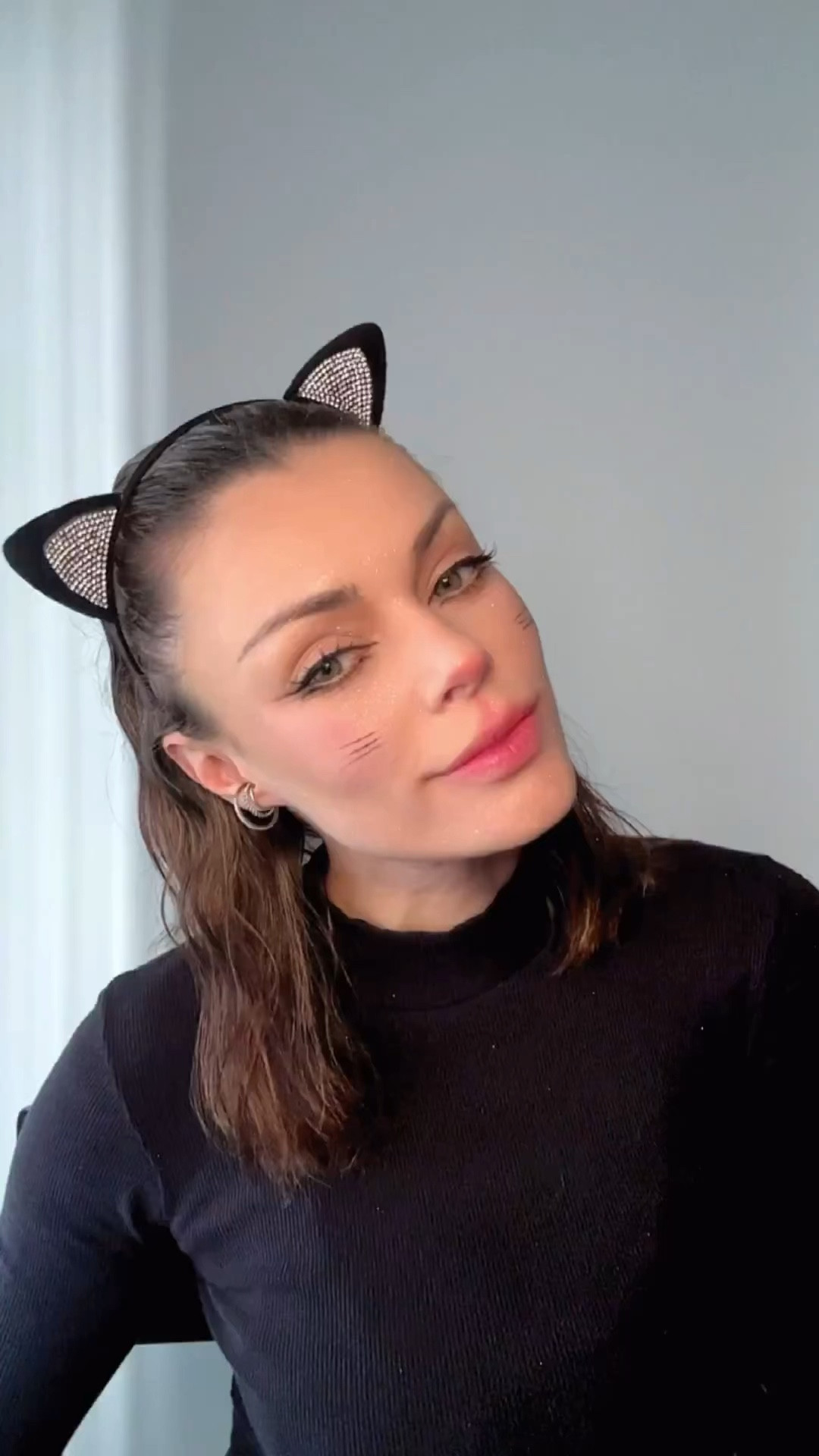 Cat makeup inspo 

#LTKparties #LTKbeauty #LTKstyletip