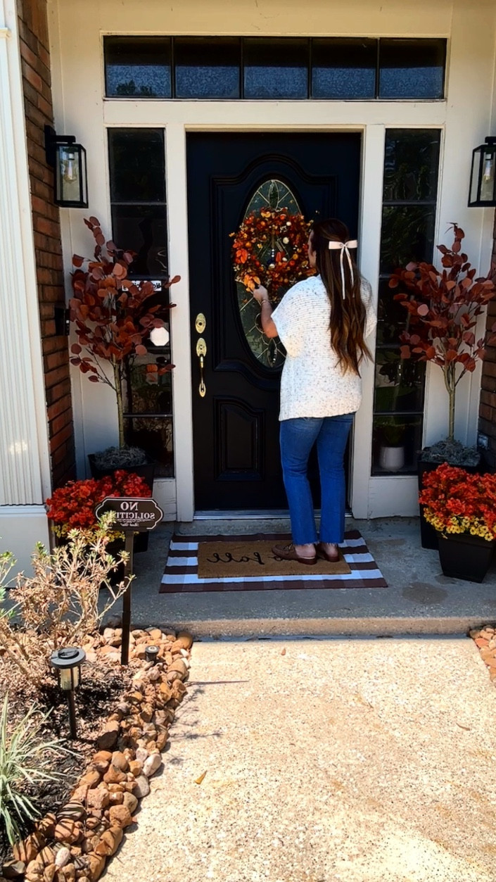 Just a girl who loves Fall! Linking everything I used for my front porch decor! 🍂🍁🍂
#homedecor #Falldecor #Frontporchdecor 

#LTKSeasonal #LTKHome #LTKFindsUnder100