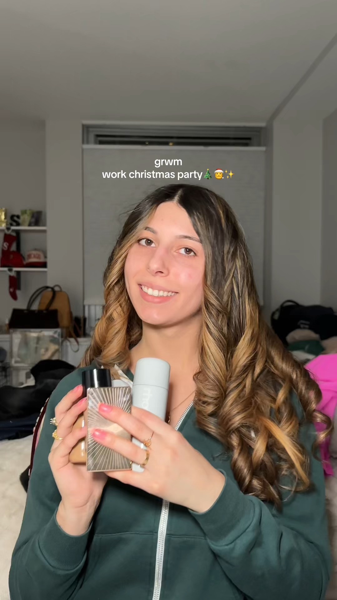 holiday work party inspired makeup look🎄✨

#LTKHoliday #LTKBeauty #LTKgrwm