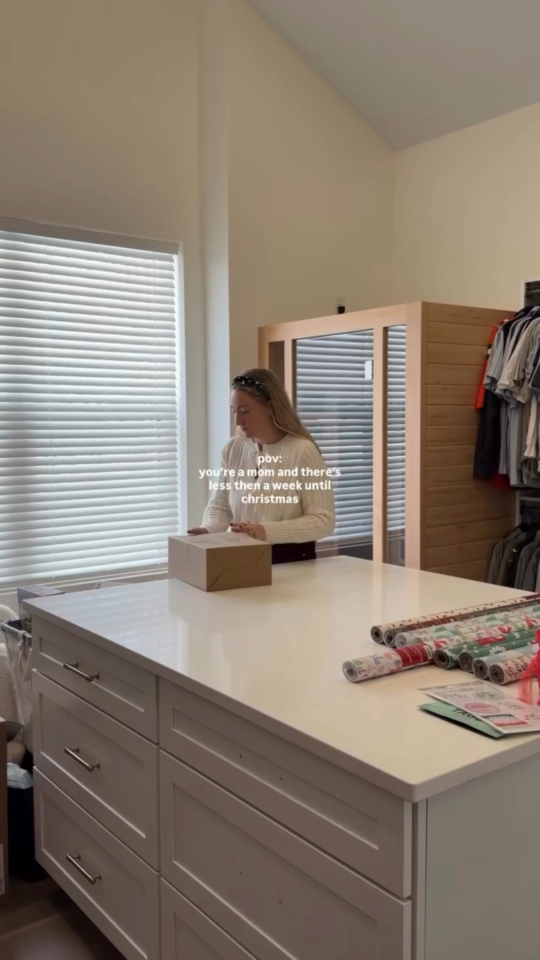 a lil christmas prep vlog, are you ready? let’s chat ✨

if you like this type of video, tap follow ◡̈