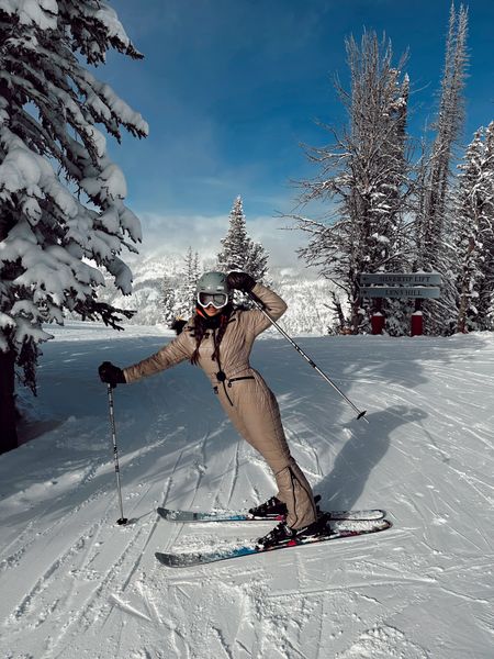 Amazon ski suit 

#LTKSeasonal