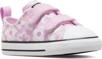 Converse Kids' Chuck Taylor® All Star® 2V Sneaker | Nordstrom | Nordstrom