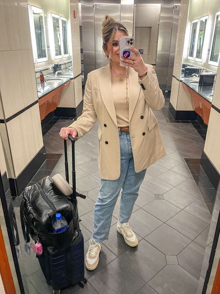 Today’s travel outfit ✈️

#LTKtravel