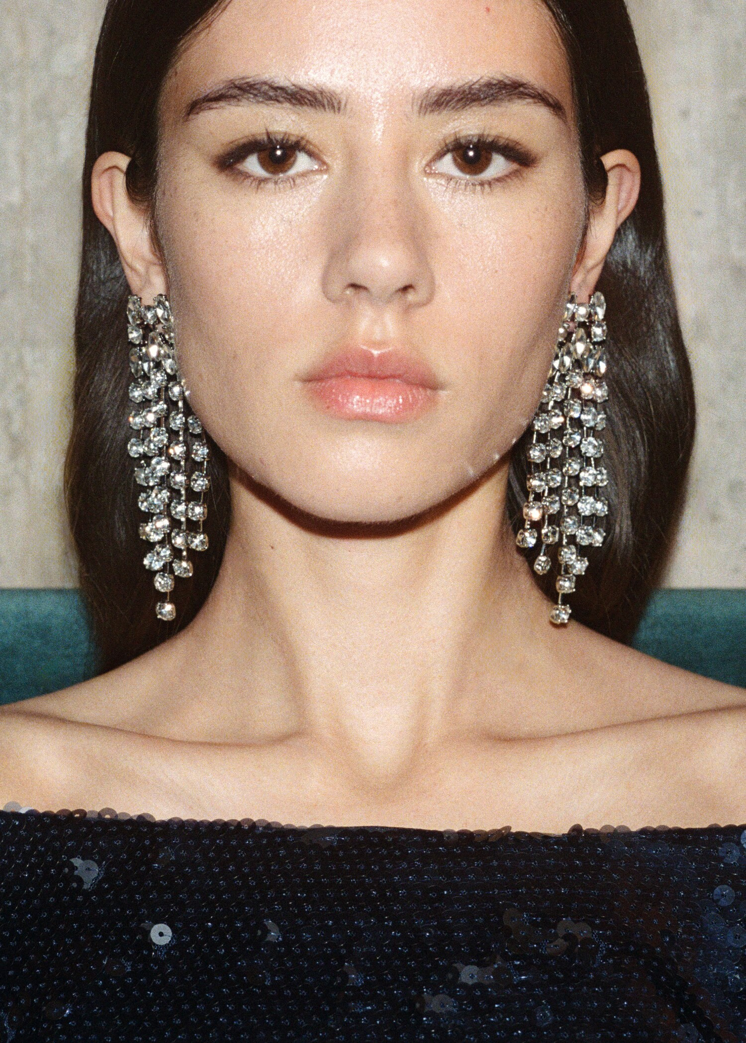 Cascade earrings with faceted crystals - Women | MANGO United Kingdom | MANGO (UK)