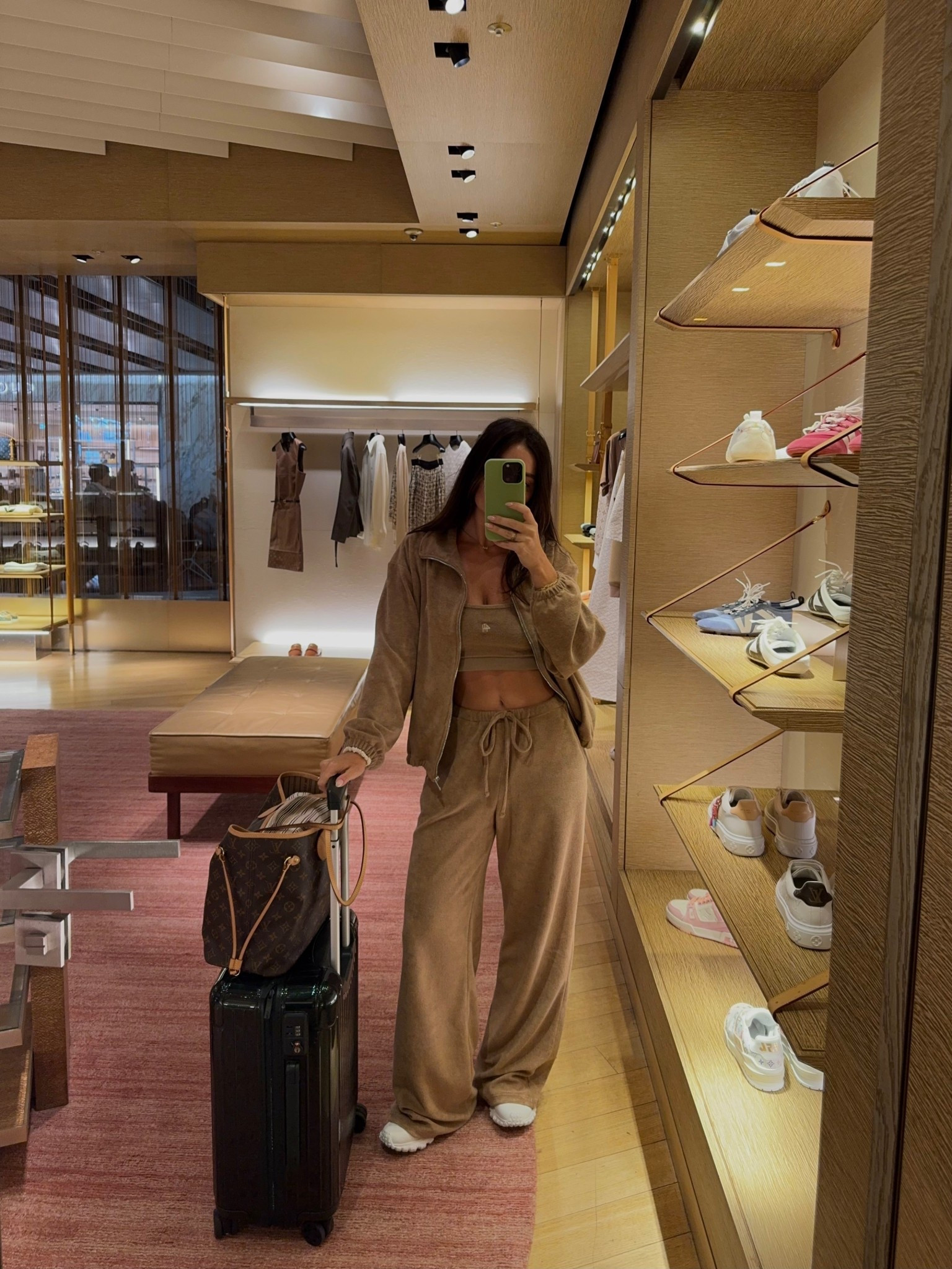 Airport outfit towelling 4th reckless 

#LTKspring #LTKsummer #LTKuk