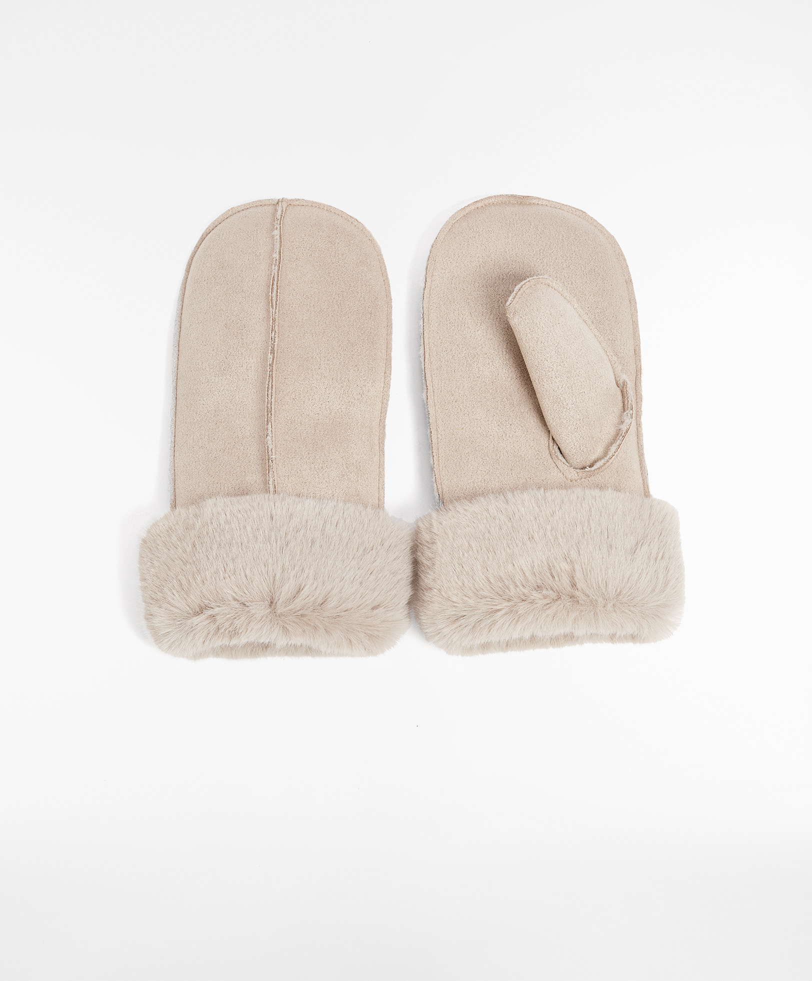 Moufles en tissu effet fourrure | OYSHO France | OYSHO UK