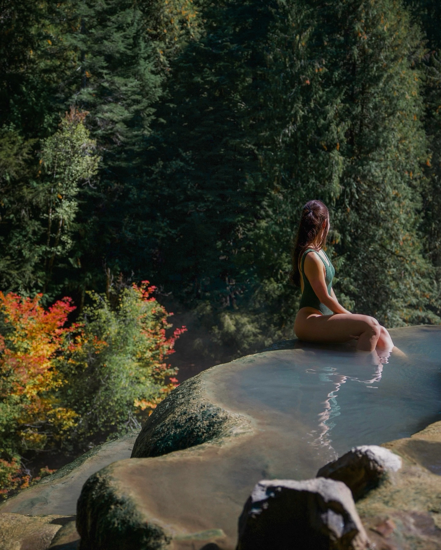 Colorful season + hot spring season 🤝🏼⁣
⁣
⁣

#LTKSeasonal #LTKTravel #LTKSwim