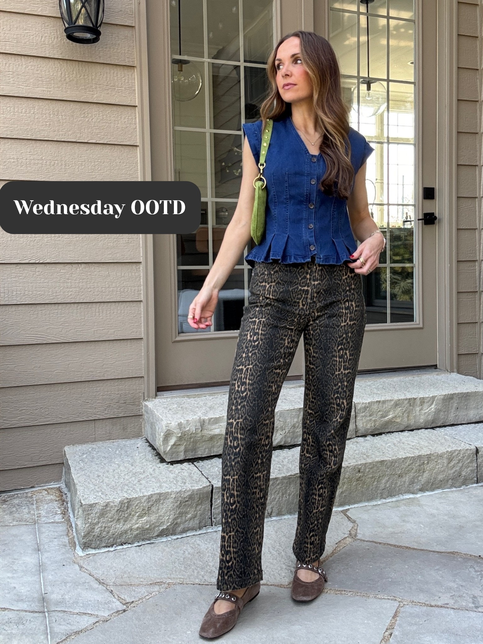 Wednesday OOTD
@amazon top (TTS)
@amazon pants (TTS)
@nordstrom flats 
@Anthropologie purse

#LTKgrwm #LTKootd