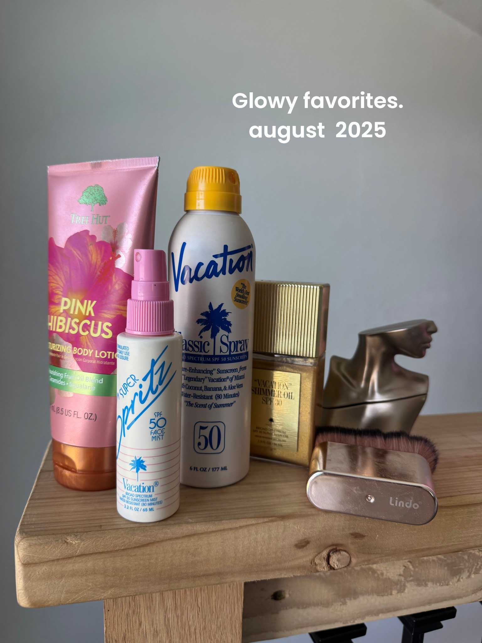 My favorite spf, shimmer oils and perfume at the moment. #summer #august #products #girly 
