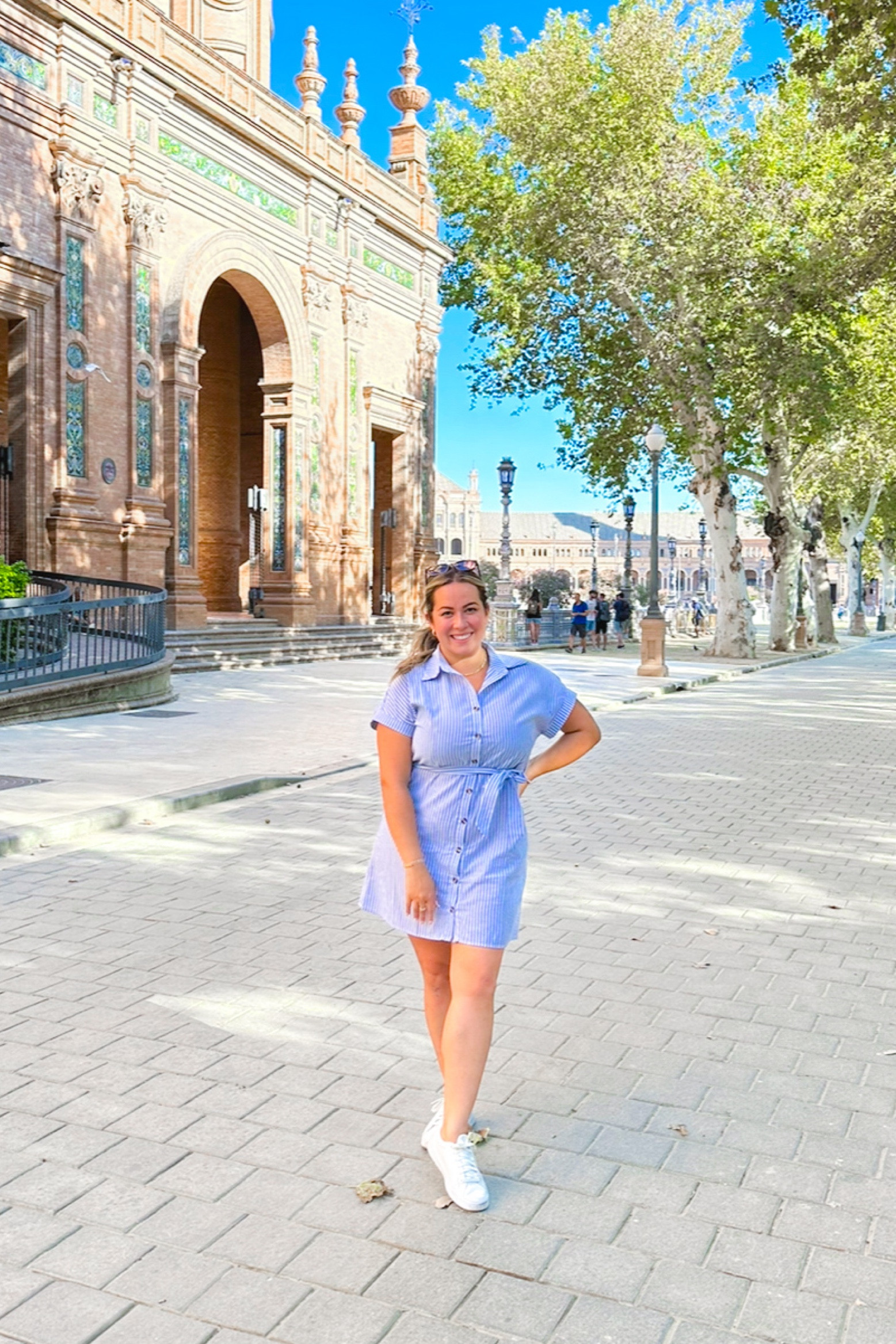 Sight seeing on style and comfort ✨ 

#LTKtravel #LTKstyletip #LTKmidsize