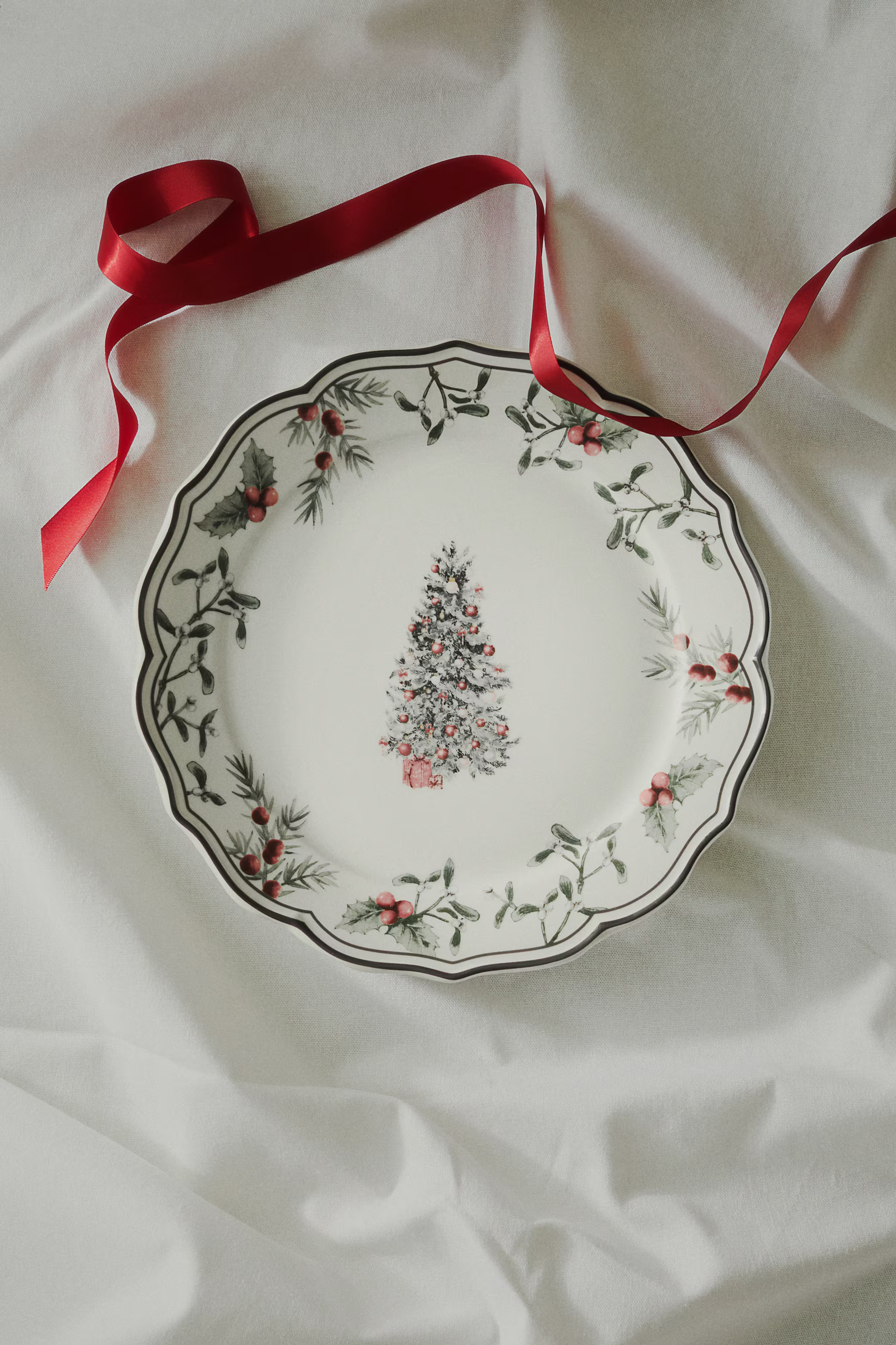 Porcelain Plate | H&M (US + CA)